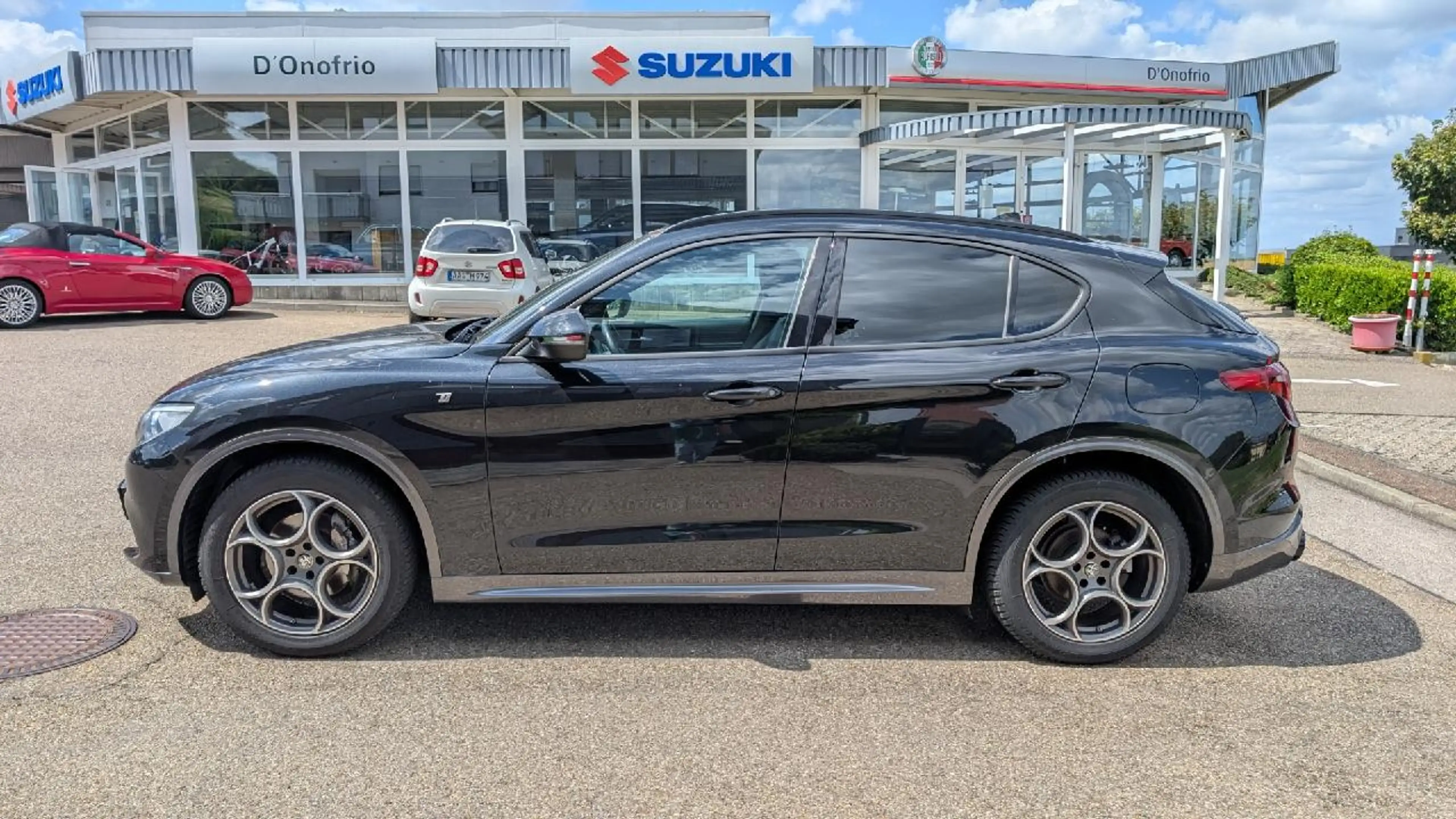 Alfa Romeo Stelvio Ti Q4 — photo 8