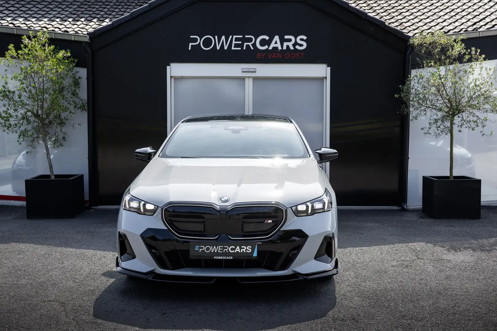 BMW i5 M60 xDrive | Performance Carbon | NP: € 123.000 Grijs - 2
