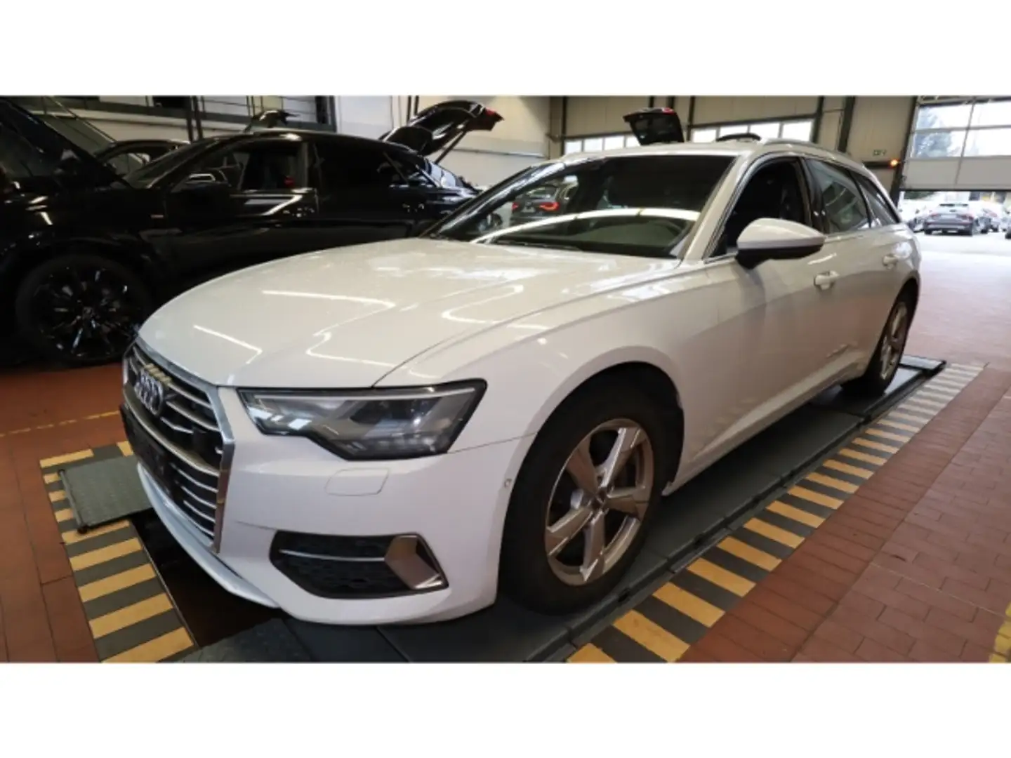 Audi A6 Avant 50 TDI quattro Navi+SitzHZG+VirtualCockpitPl Blanco - 2