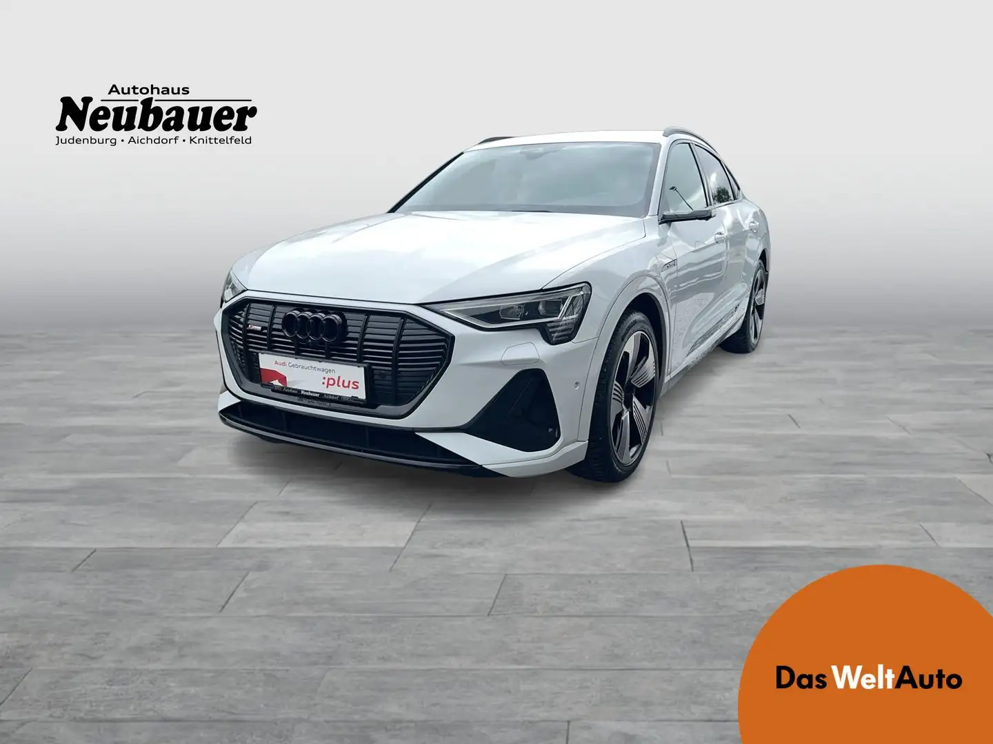 Audi e-tron 50 230 kW S line Белый - 1