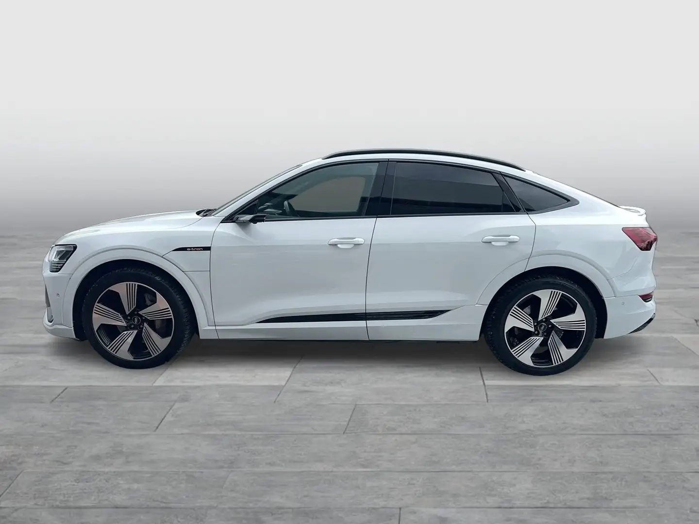 Audi e-tron 50 230 kW S line Weiß - 2