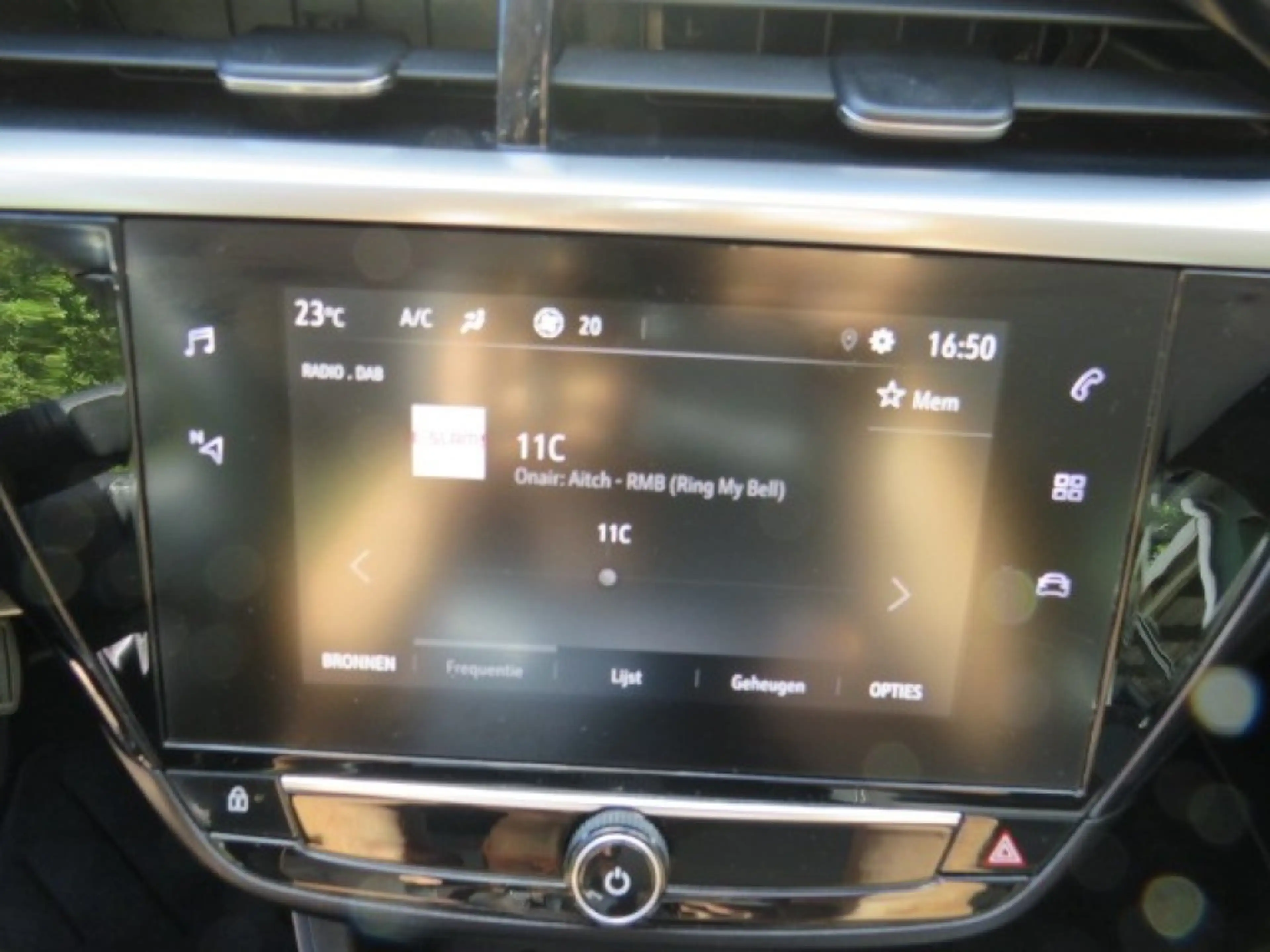 Opel Corsa 1.2 GS LINE — photo 20
