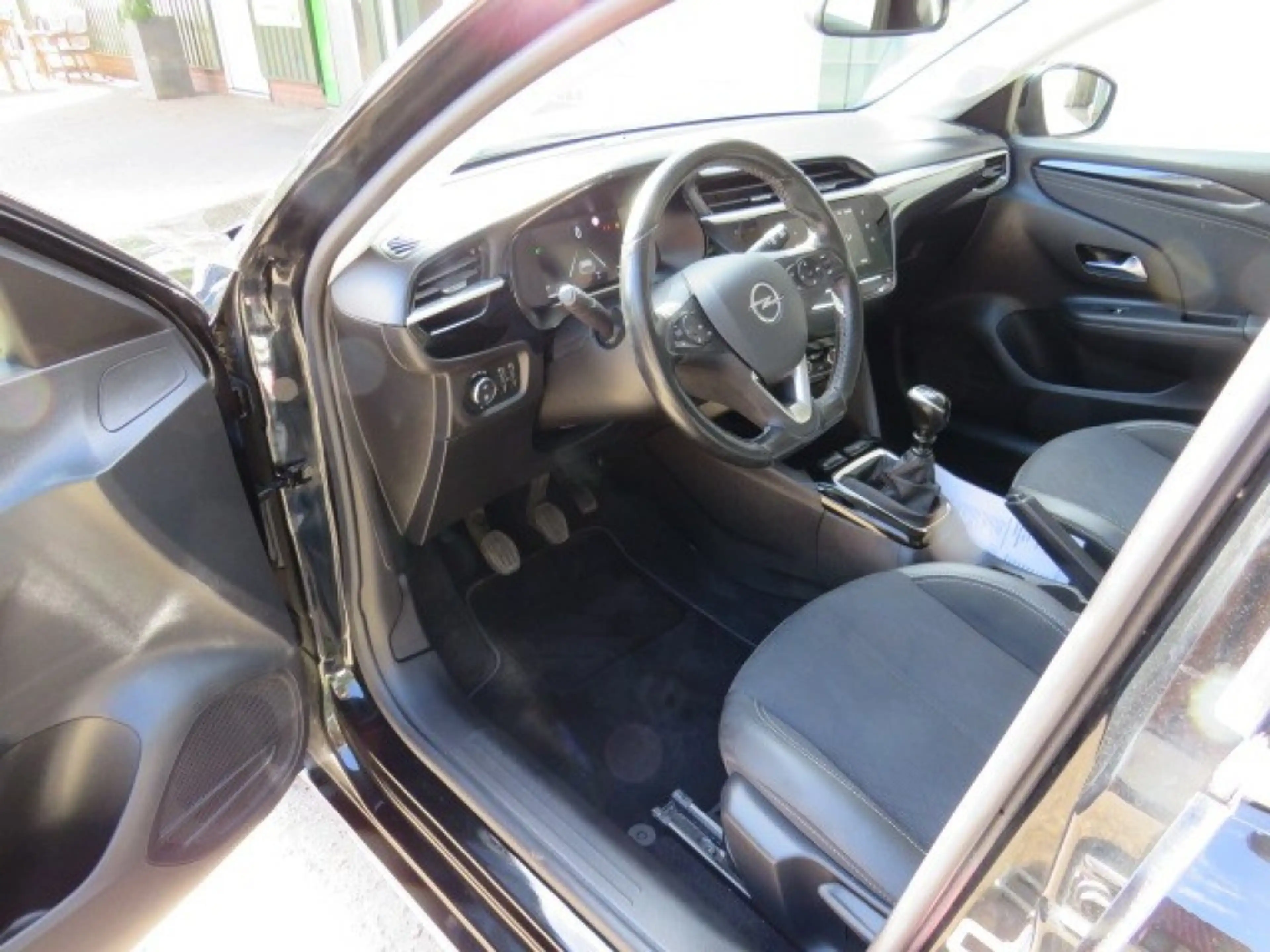 Opel Corsa 1.2 GS LINE — photo 12