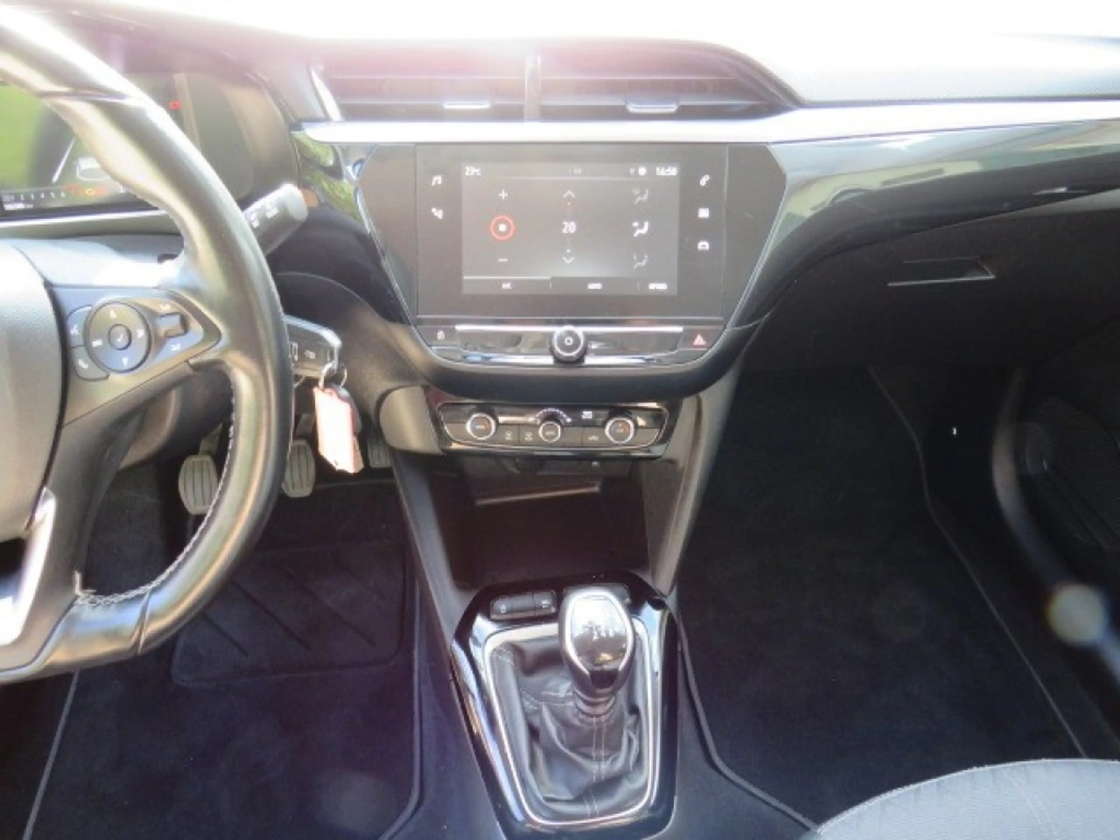 Opel Corsa 1.2 GS LINE — photo 15