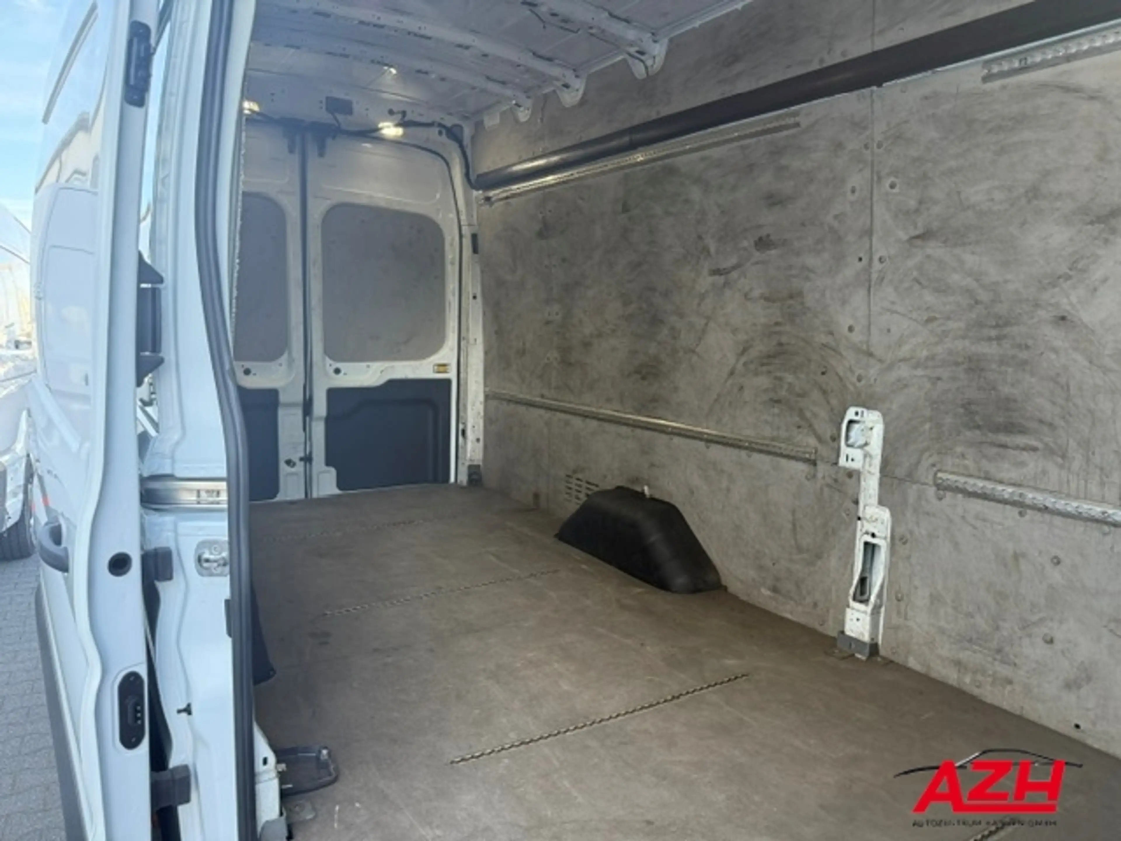 Ford Transit Kasten L4H3 Trend 2.0 TDCi, EURO6 — photo 6