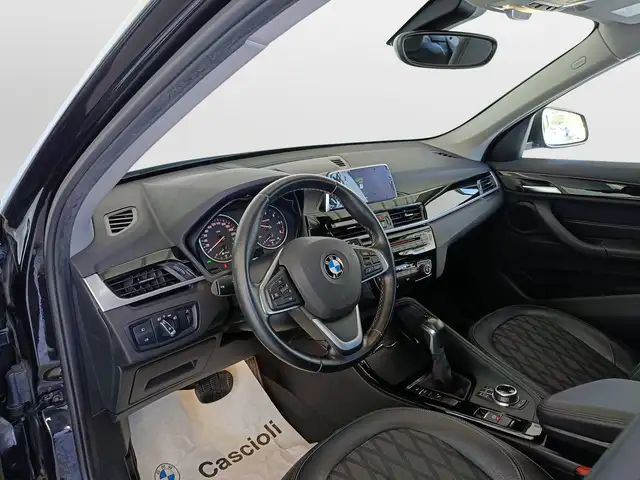 BMW X1 view 7