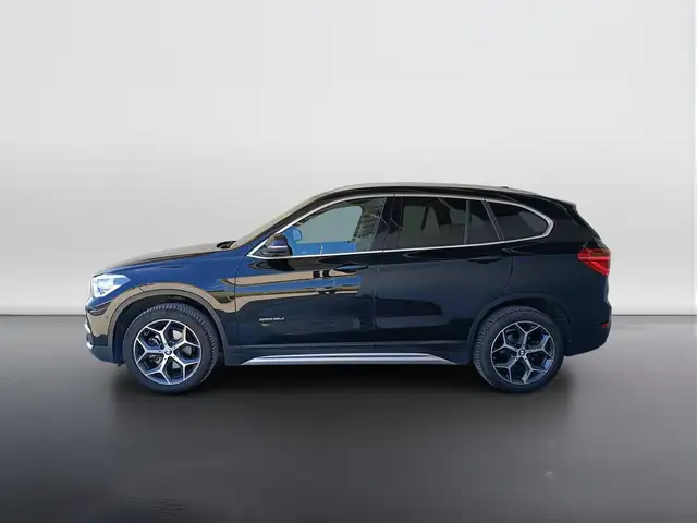 BMW X1 view 6
