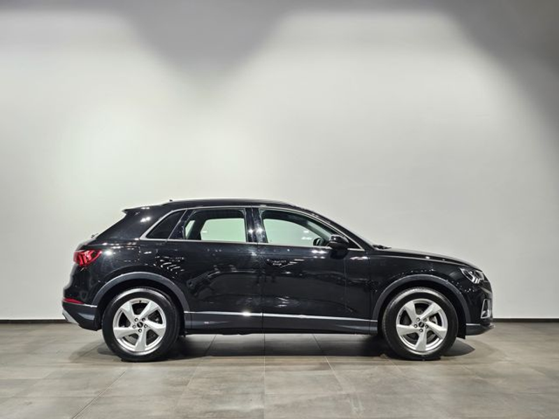 Audi Q3 35 TFSI Sport Virtual LED Plus Standheiz. AHK Spor — photo 7