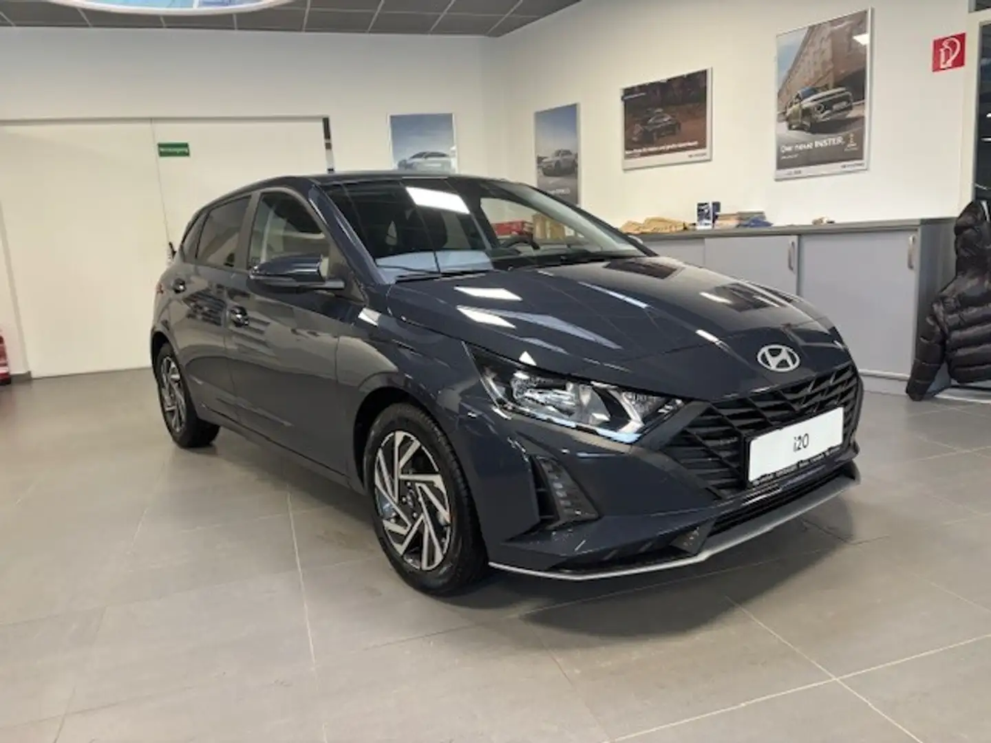Hyundai i20 1,2 MPI GO Jubile 2026 Grau - 2