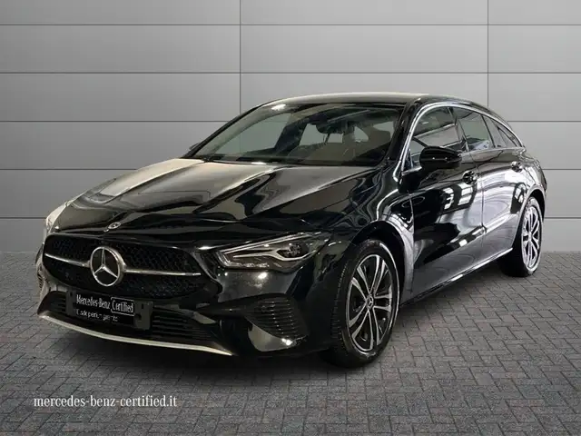 Mercedes-Benz CLA 180 - CLA Shooting Brake 180 d Advanced auto