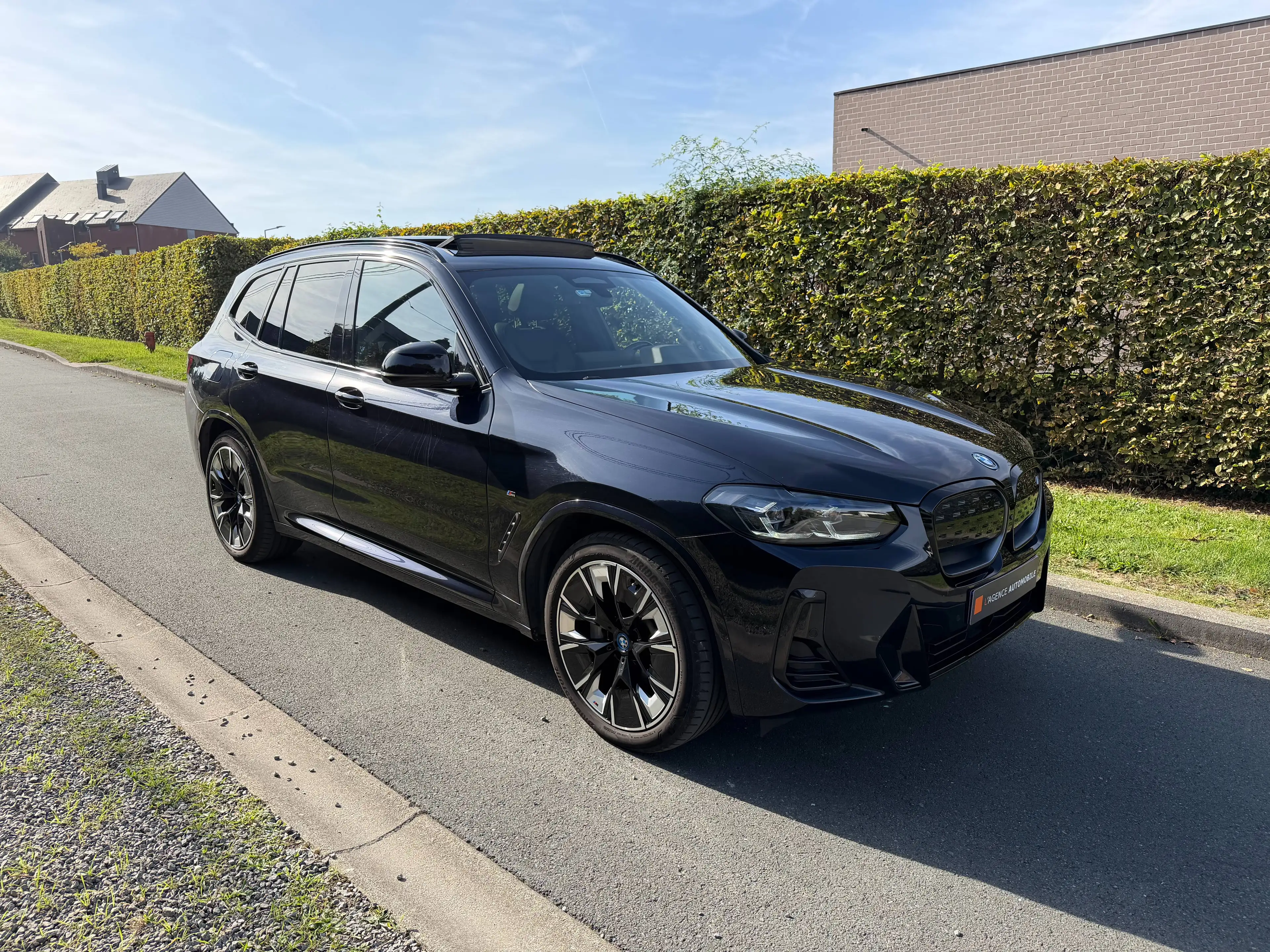 BMW iX3 PACK M - FULL OPTIONS - 80 kWh - GARANTIE 12M - 3a — photo 4
