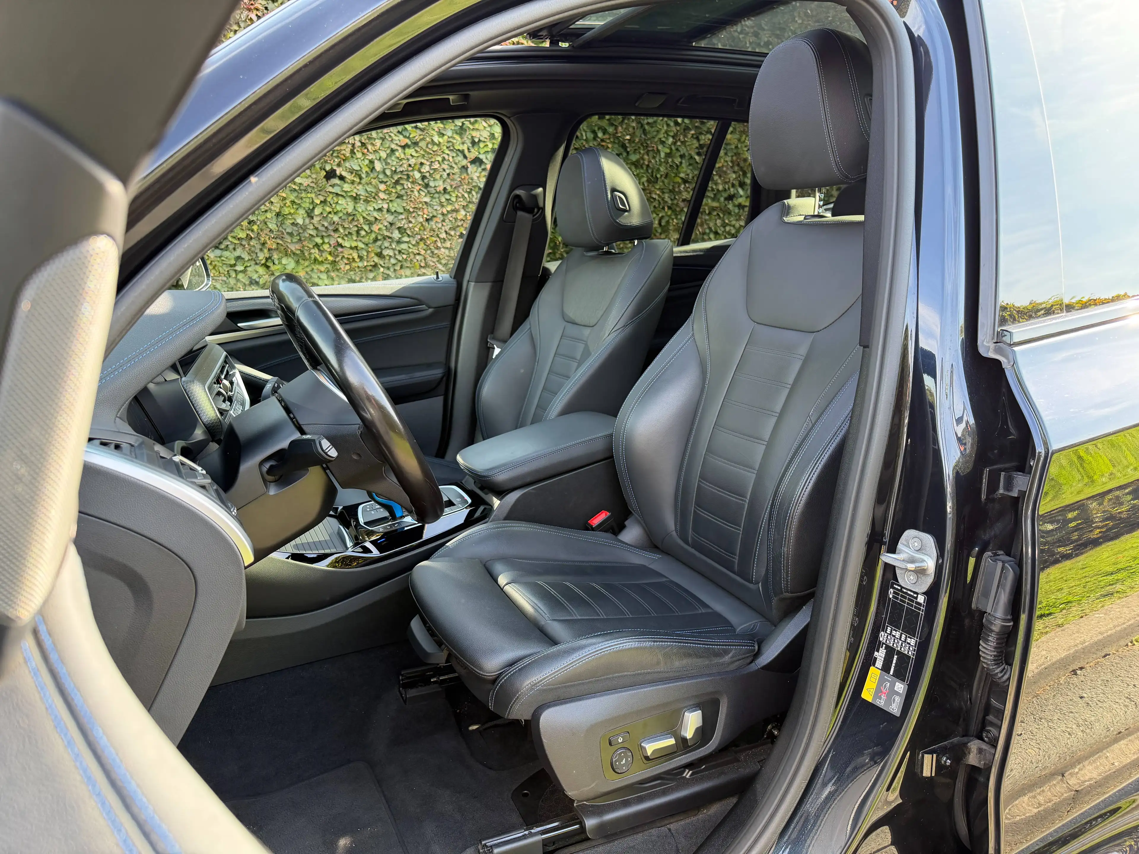 BMW iX3 PACK M - FULL OPTIONS - 80 kWh - GARANTIE 12M - 3a — photo 9