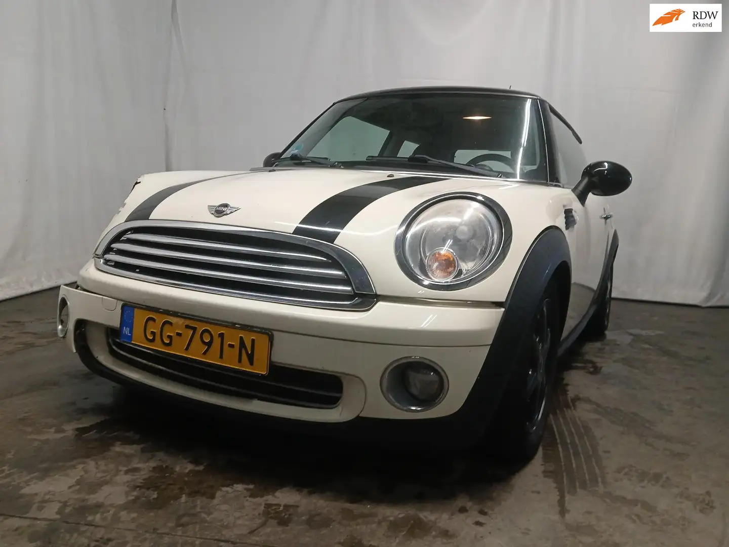 MINI Cooper Mini 1.6 - Rechter Schade Wit - 1