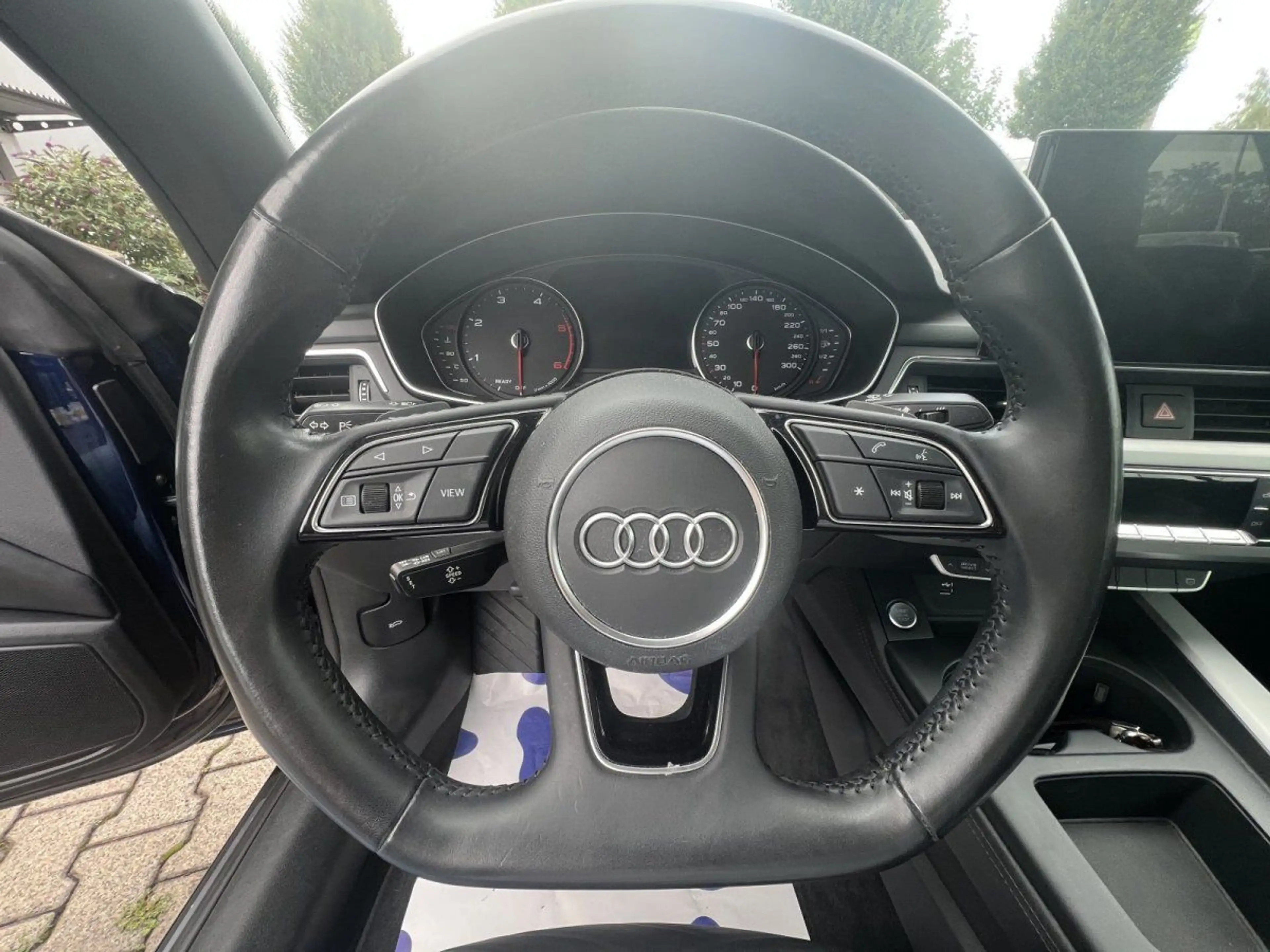 Audi A5 Cabriolet   35 TDI advanced — photo 14
