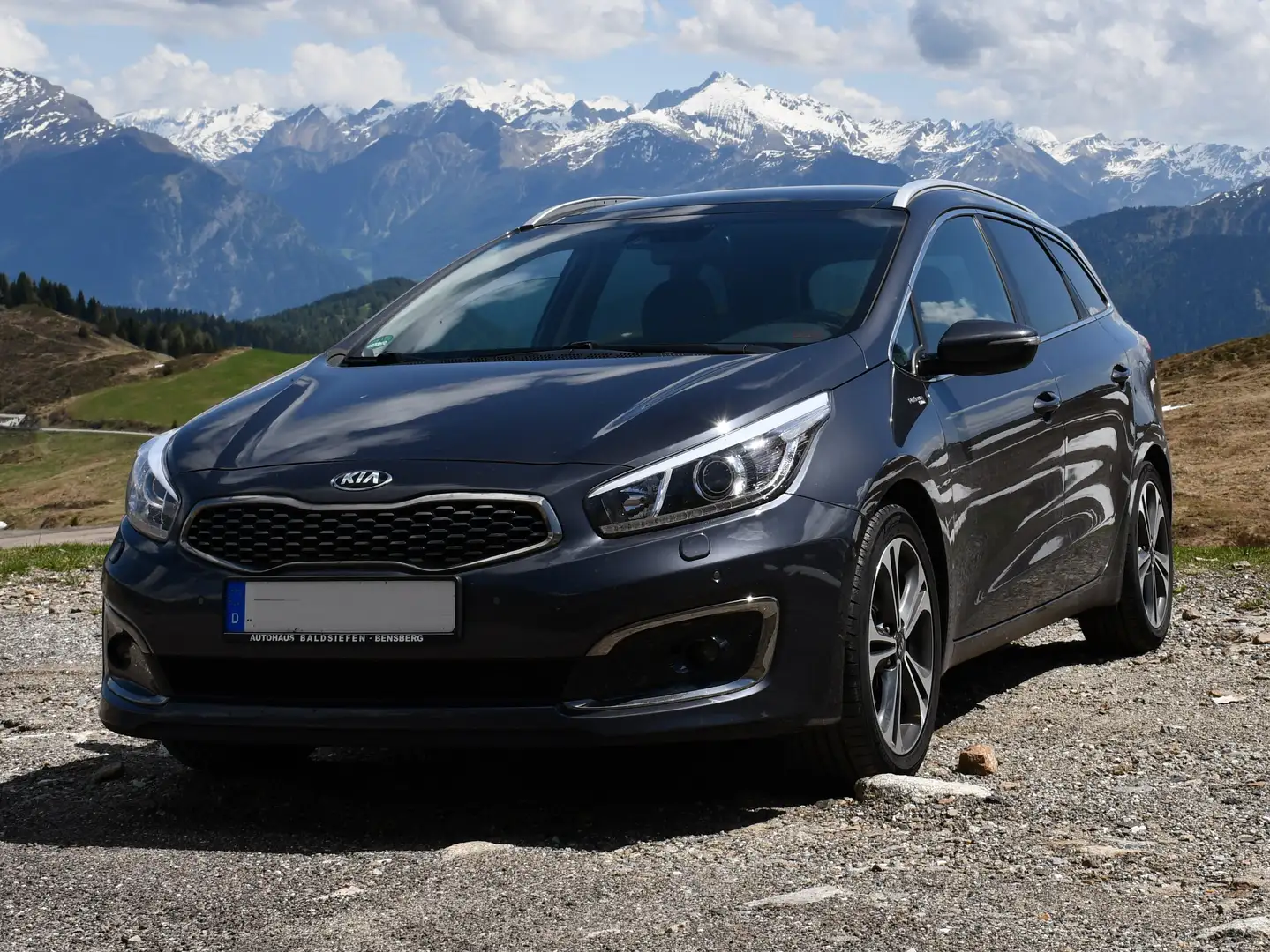 Kia Ceed SW / cee'd SW Ceed 1.6 GDI SWPlatinum Edition Gri - 1