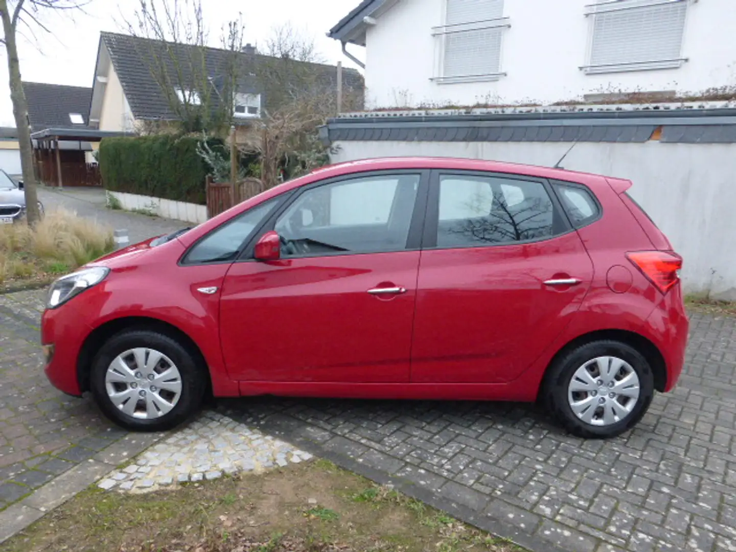 Hyundai iX20 ix20 Scheckheft, Navi, Zahnriemen neu, TÜV - 2