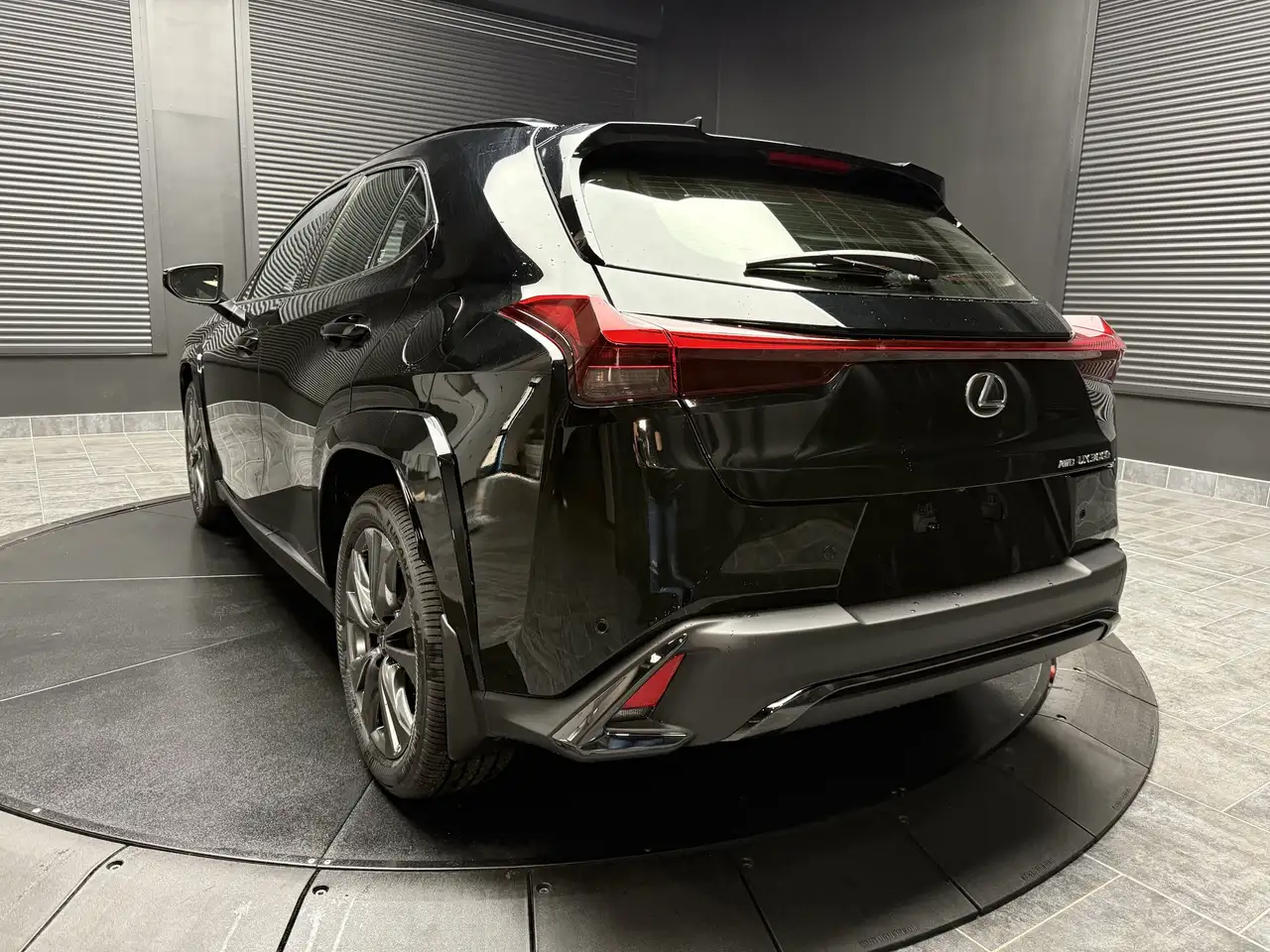 Lexus UX снимка Lexus UX