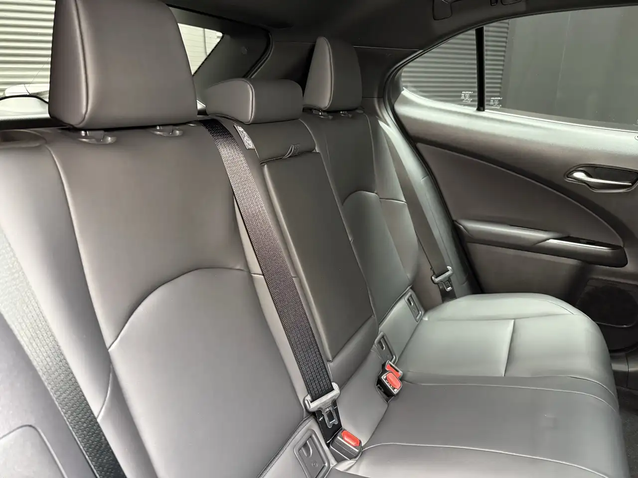Lexus UX снимка Lexus UX