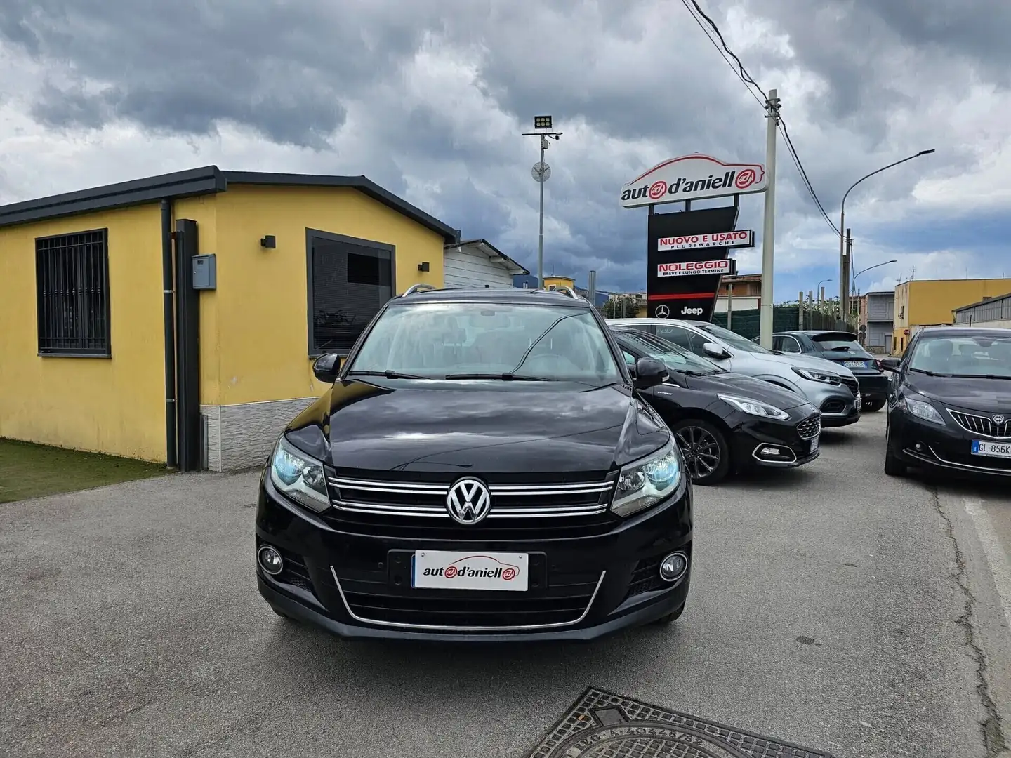 Volkswagen Tiguan 2.0 TDI 140 CV Sport & Style BlueMotion Technology Schwarz - 2