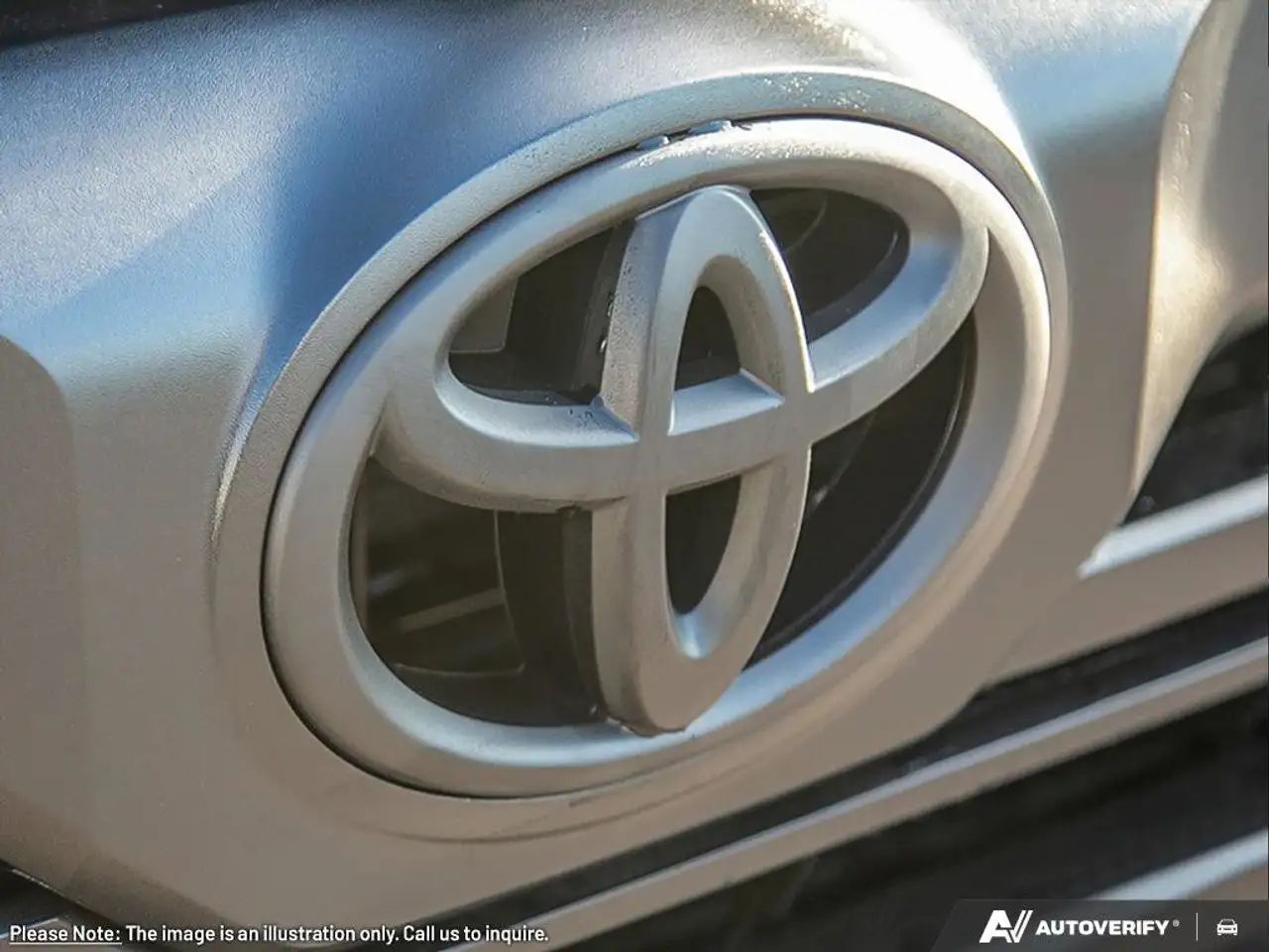 Toyota Tundra снимка Toyota Tundra