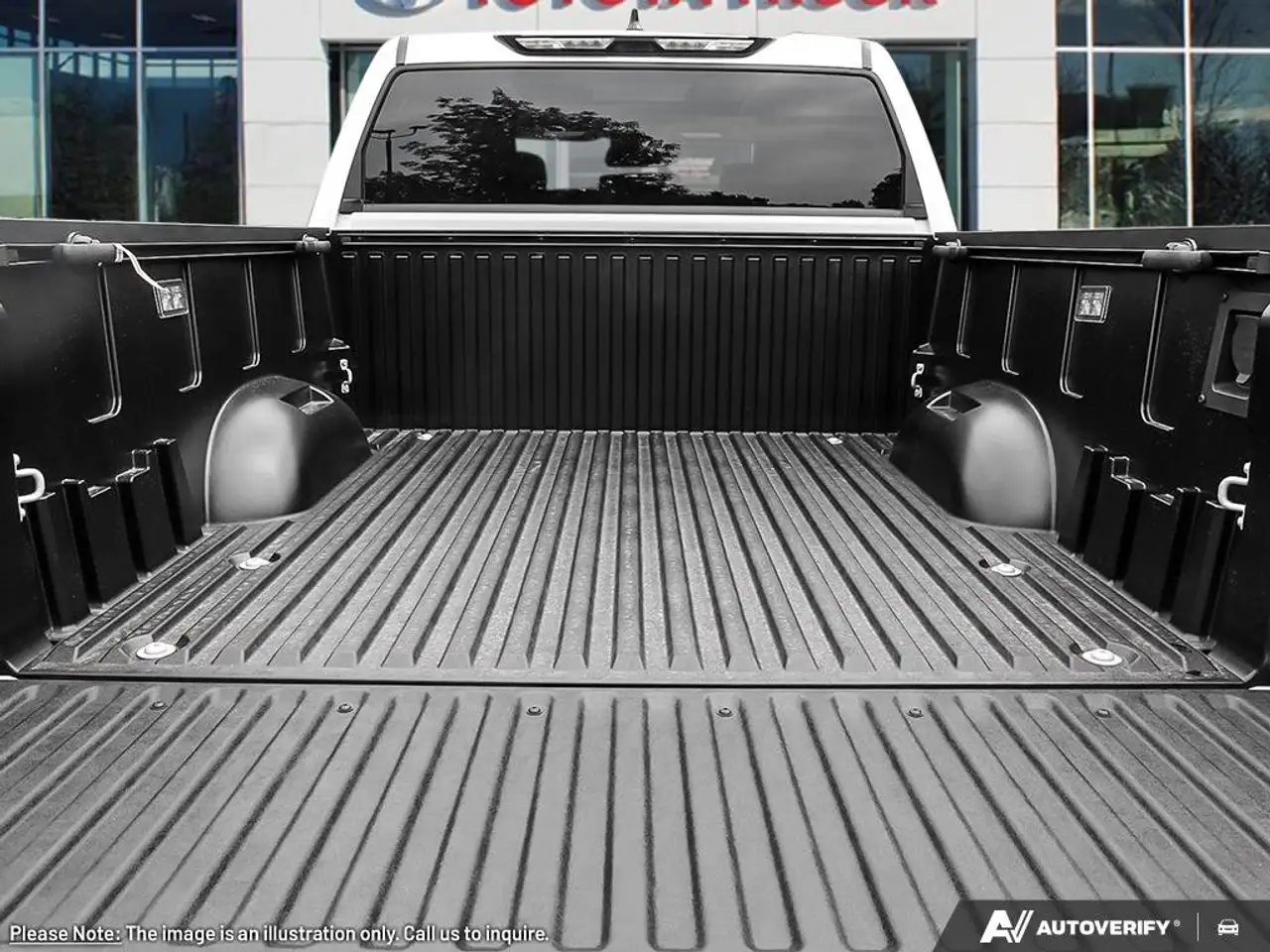 Toyota Tundra снимка Toyota Tundra