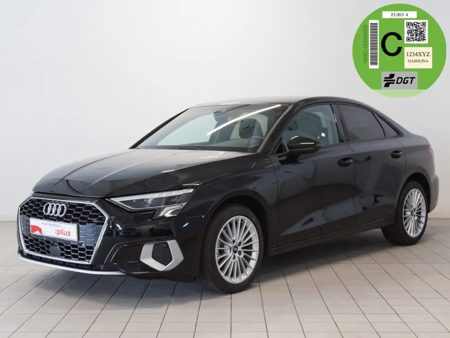 Audi A3 Sedán 30TDI Advanced S tronic Schwarz - 1