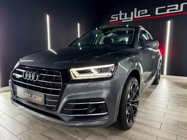 Audi QUATTRO Competition 55 TFSI E S tronic