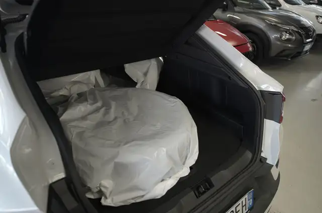 Renault Arkana view 11