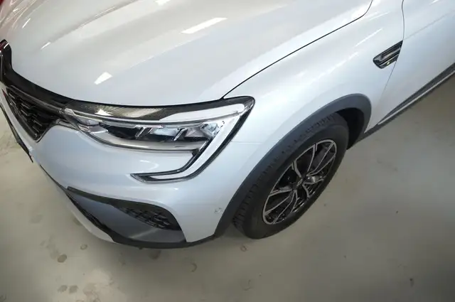 Renault Arkana view 14