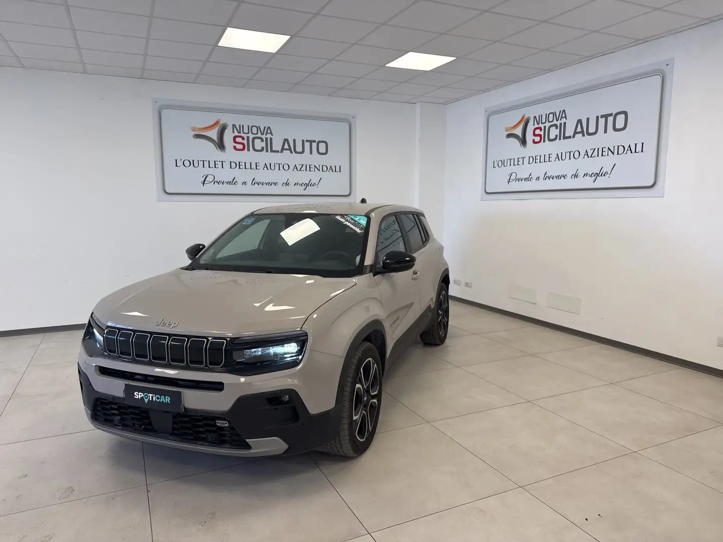 Jeep Avenger Avenger 1.2 Turbo 100 CV Summit Beige - 2