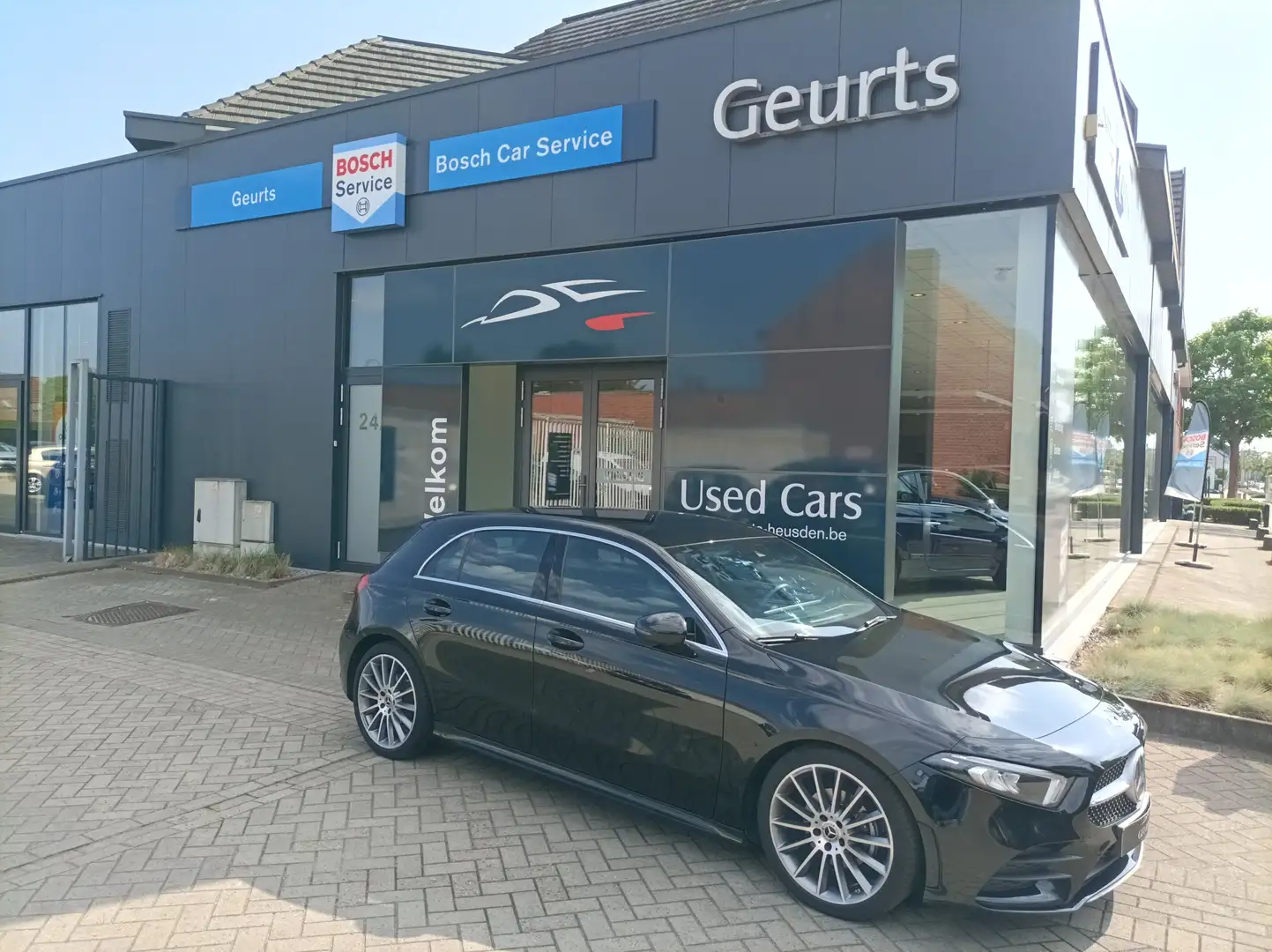 Mercedes-Benz A 180 AMG- LINE (EU6d-TEMP) 12 maanden garantie Noir - 1