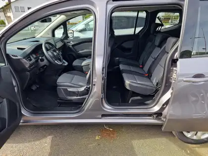 Annonce voiture d'occasion Renault Kangoo - CARADIZE