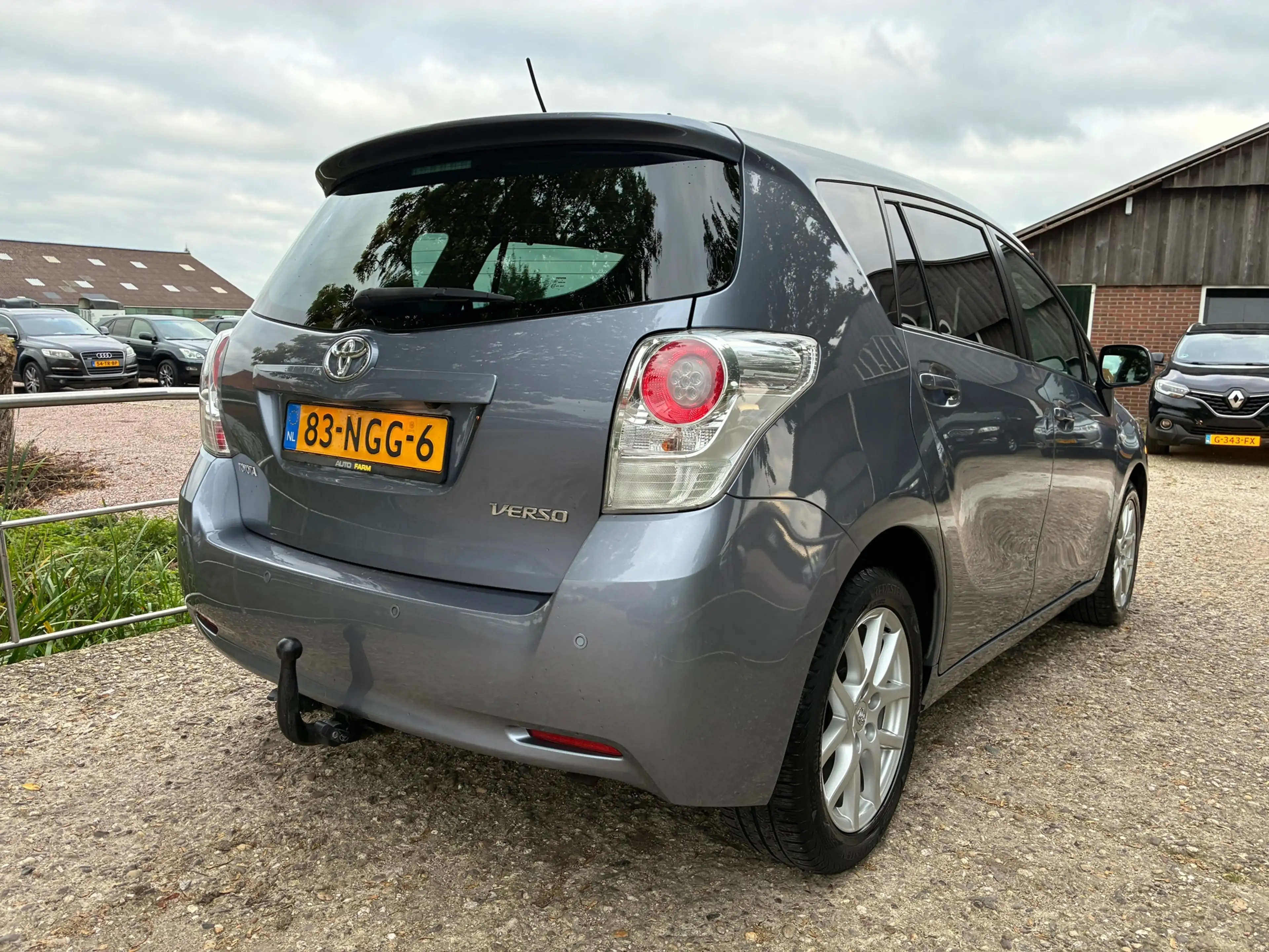 Toyota Verso 1.8 VVT-i Business 7p. | Panodak + Clima + Cruise — photo 5