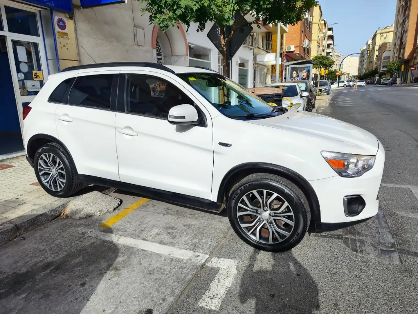 Mitsubishi ASX 160 MPI Motion Blanc - 1