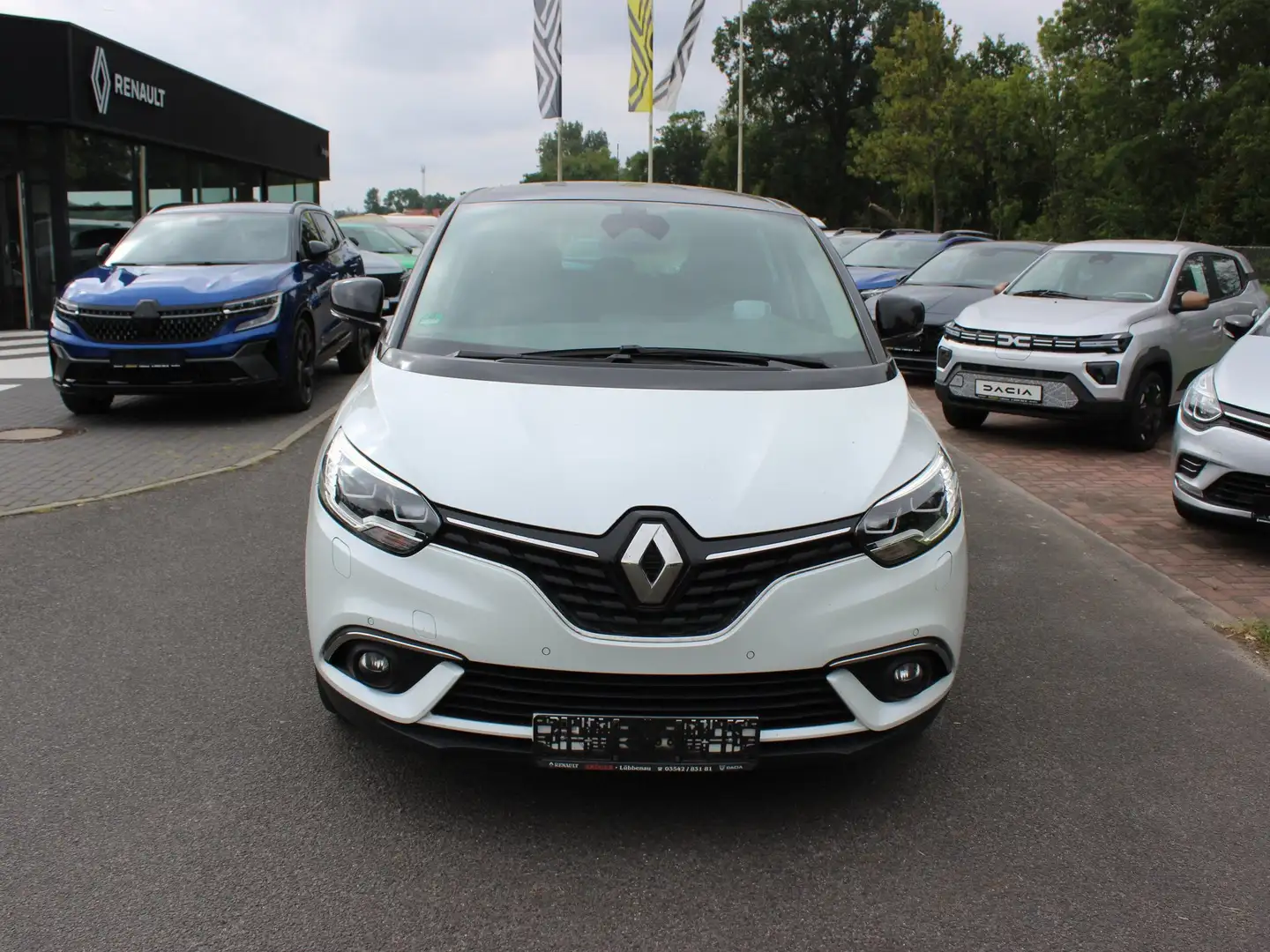 Renault Scenic Grand BOSE Edition Weiß - 2