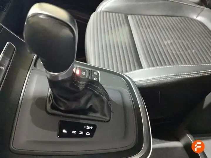 Renault Scénic 2019, foto 21