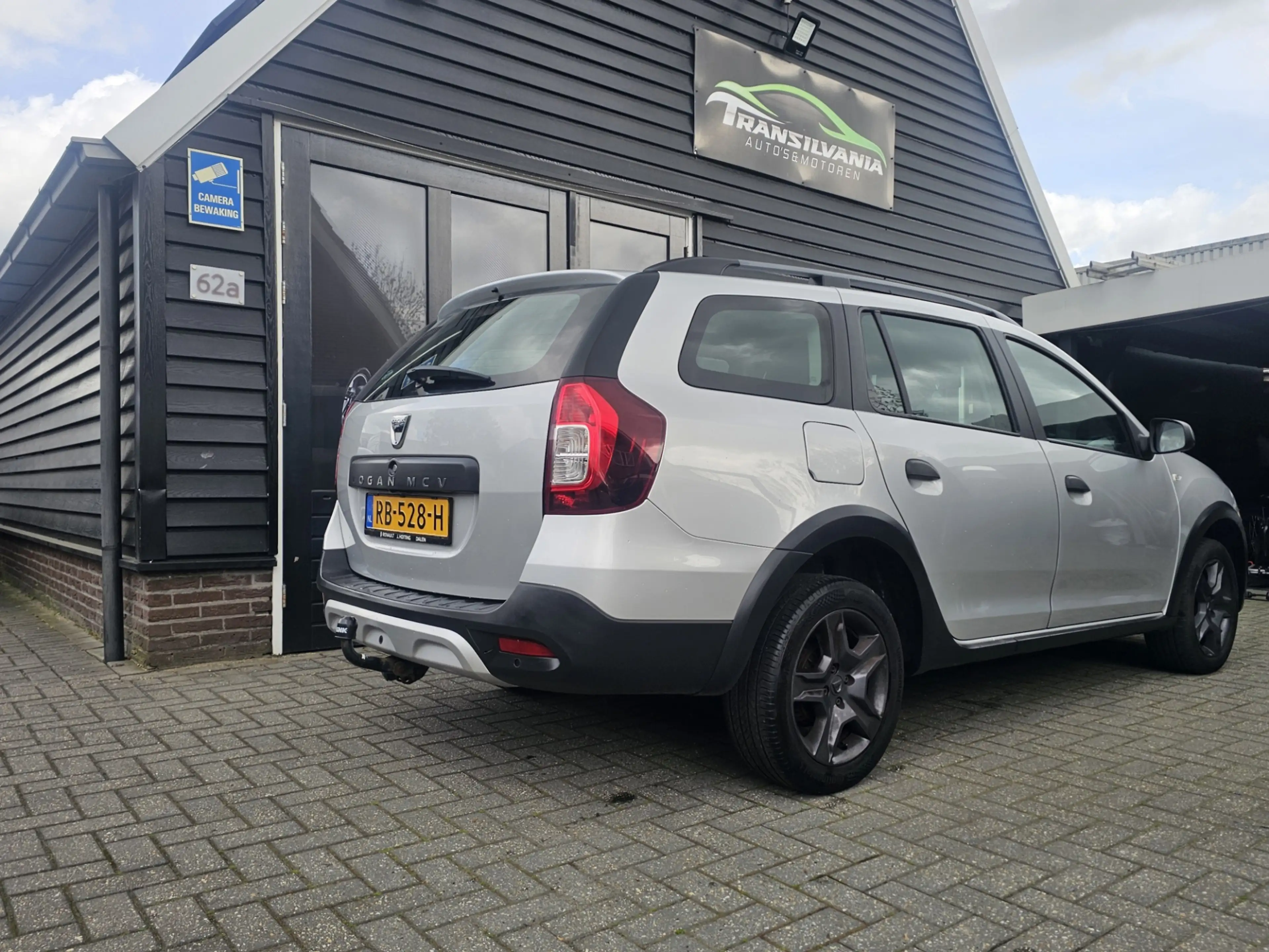 Dacia Logan MCV 1.5 dCi Stepway — photo 9