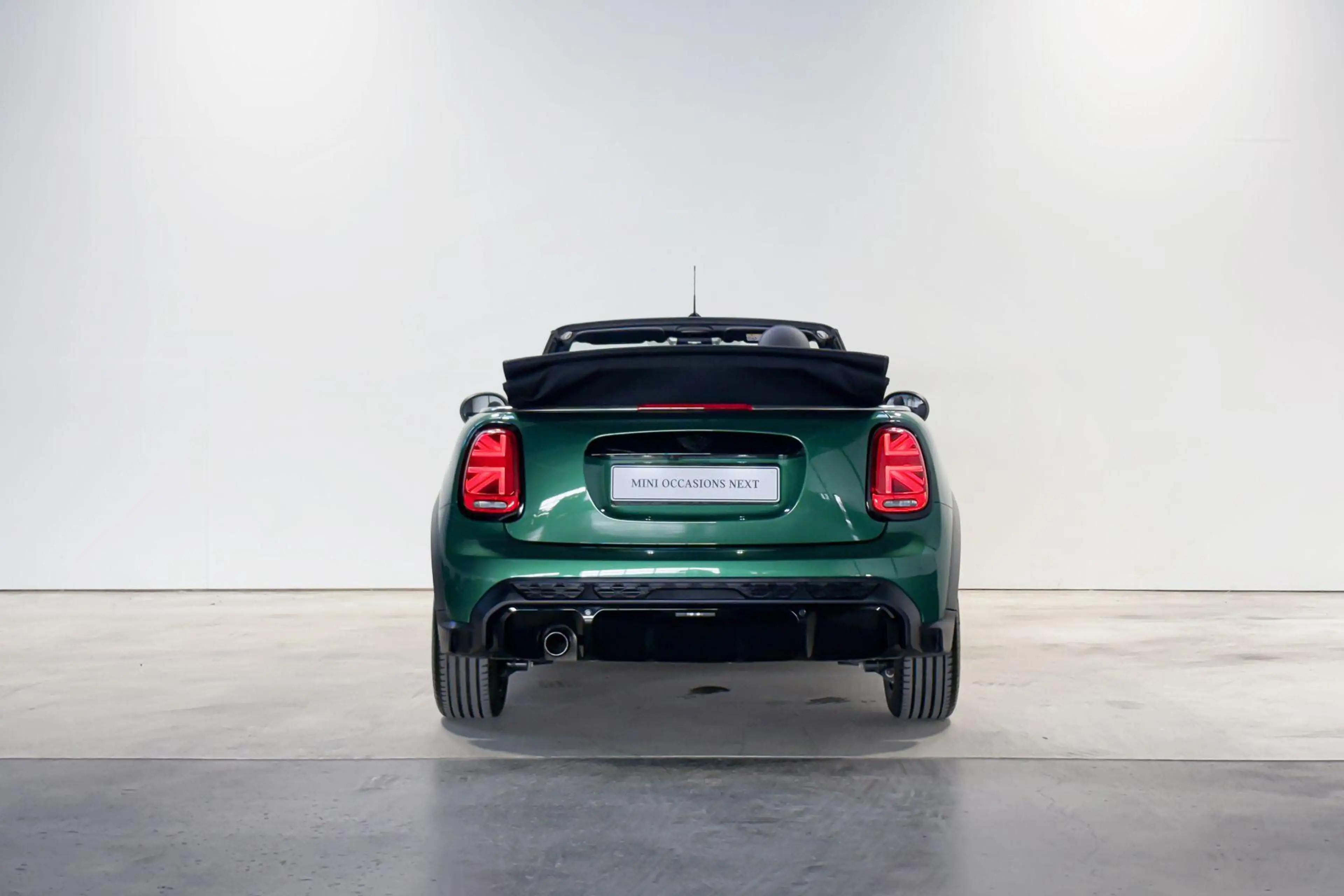 MINI Cooper Cabrio 1.5 Seaside Edition — photo 7