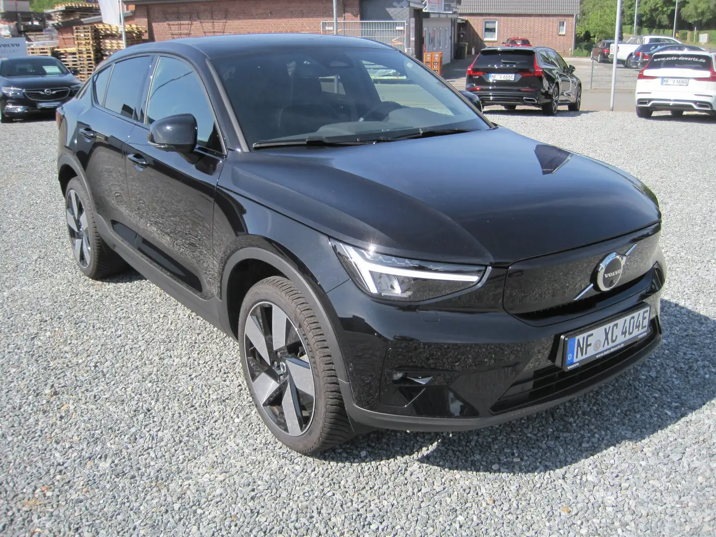 Volvo C40 Ultimate Recharge Pure Electric AWD Siyah - 2