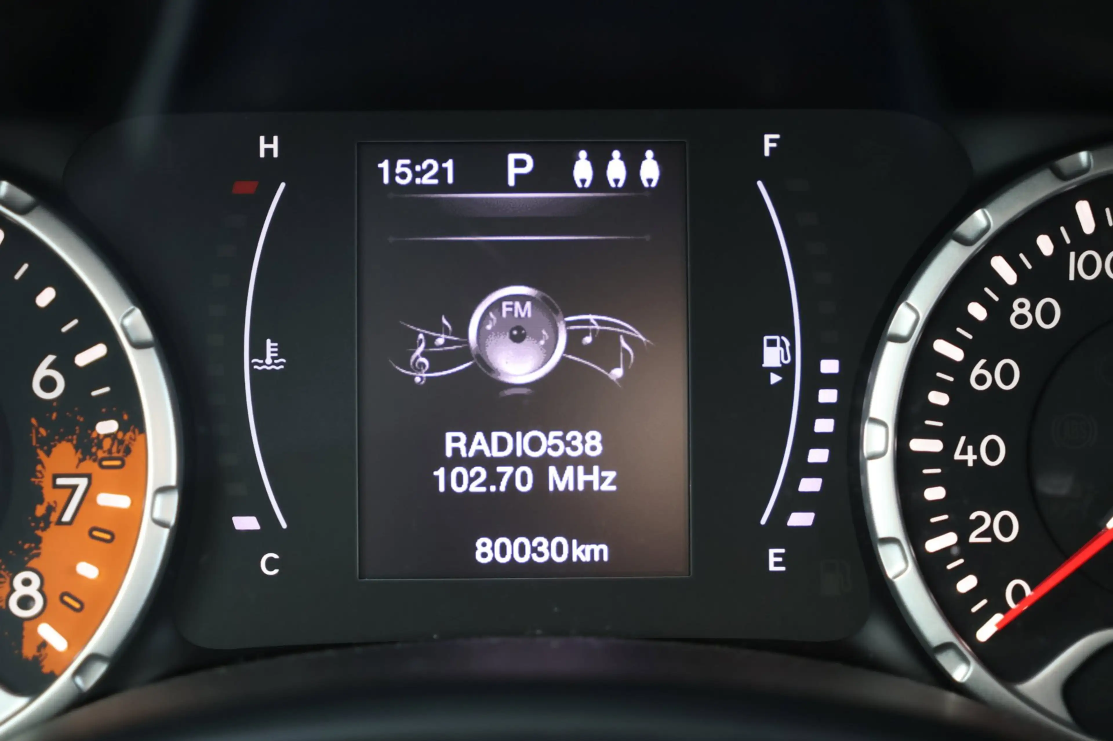 Jeep Renegade 1.4 MultiAir Automaat 140PK trekhaak luxe !! — photo 10
