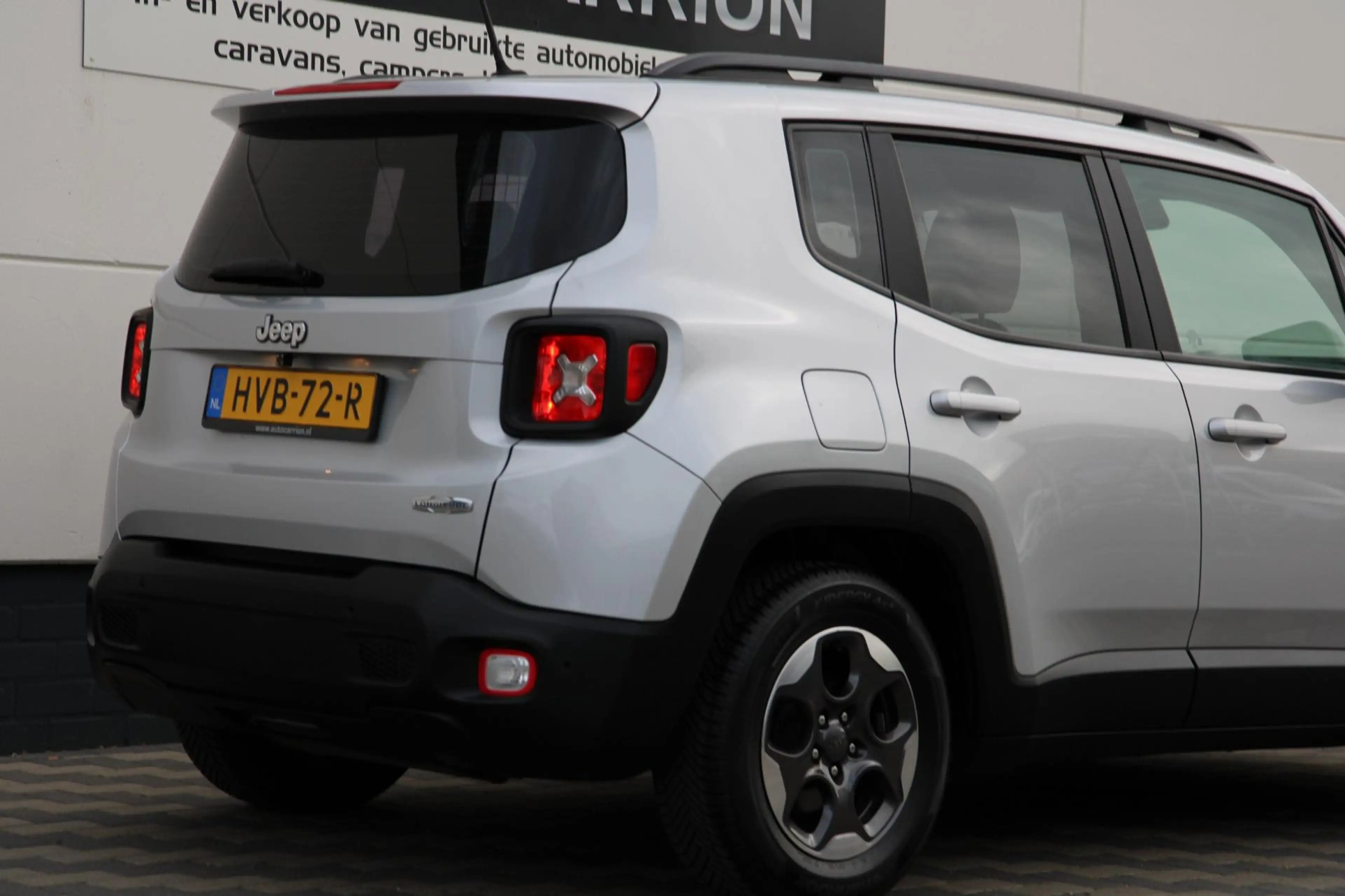 Jeep Renegade 1.4 MultiAir Automaat 140PK trekhaak luxe !! — photo 48
