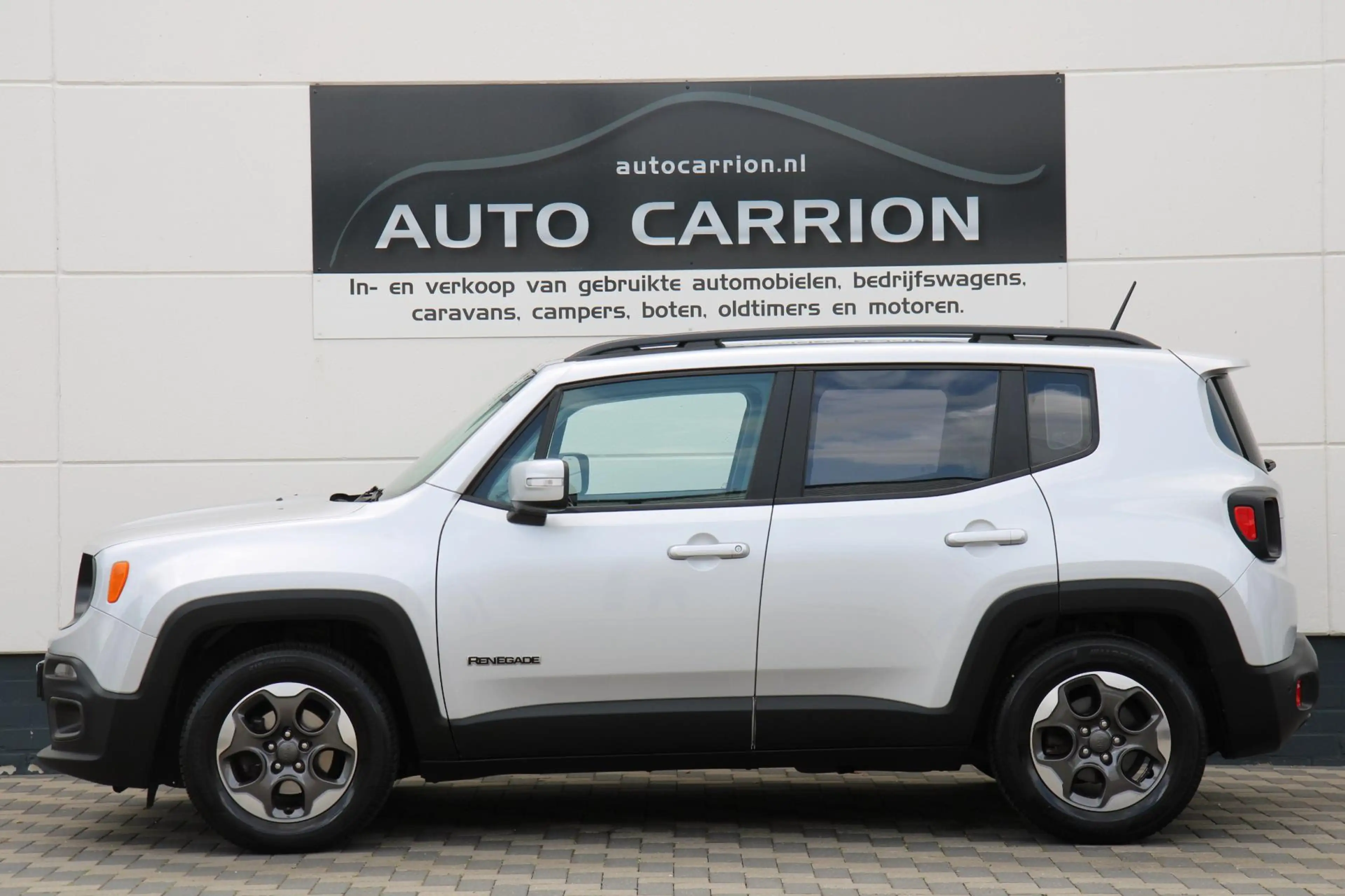 Jeep Renegade 1.4 MultiAir Automaat 140PK trekhaak luxe !! — photo 3