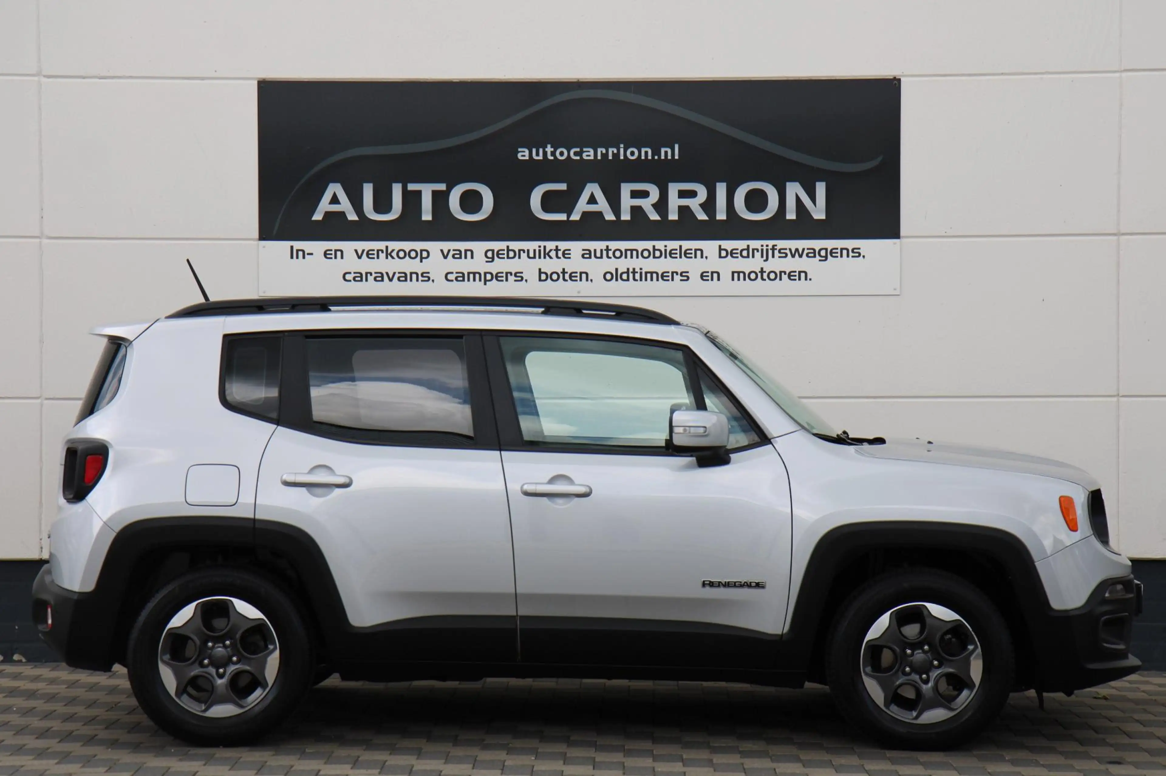 Jeep Renegade 1.4 MultiAir Automaat 140PK trekhaak luxe !! — photo 2
