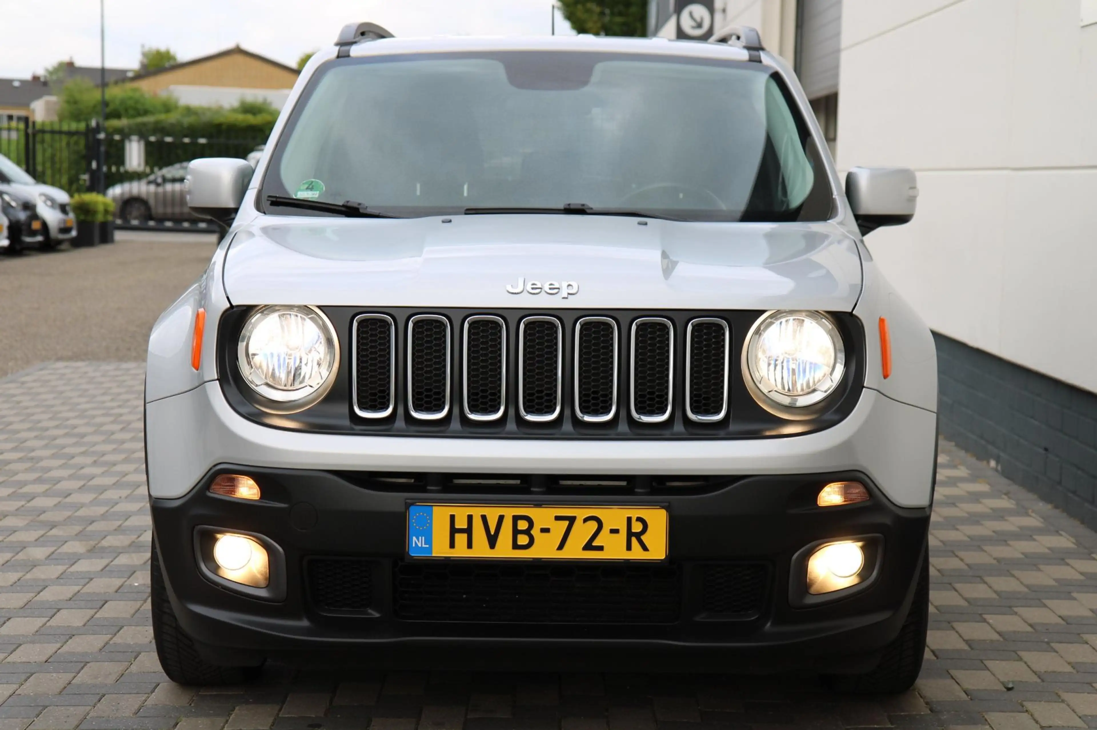 Jeep Renegade 1.4 MultiAir Automaat 140PK trekhaak luxe !! — photo 40