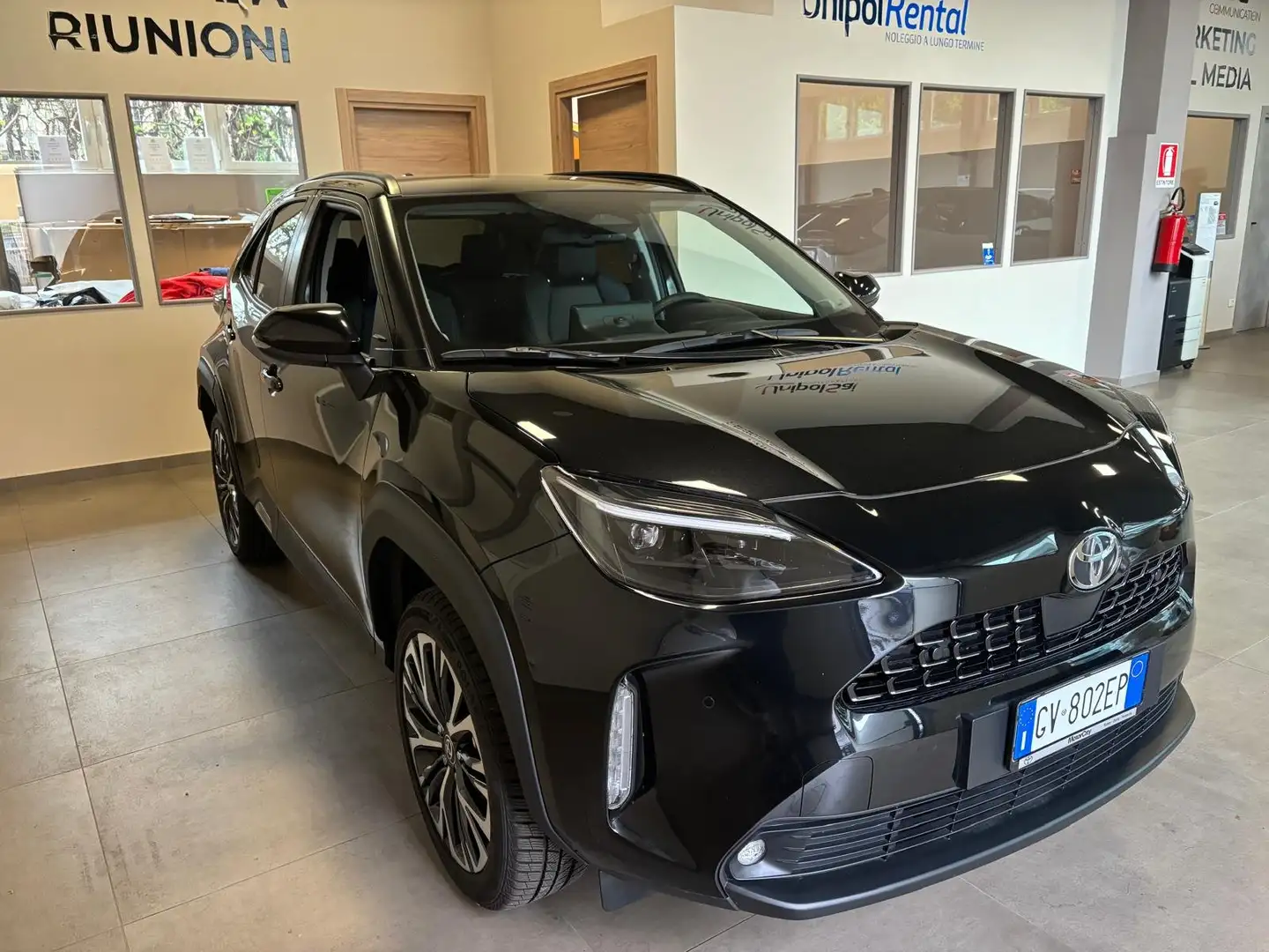 Toyota Yaris Cross Yaris Cross 1.5h Lounge awd-i 130cv e-cvt Noir - 2
