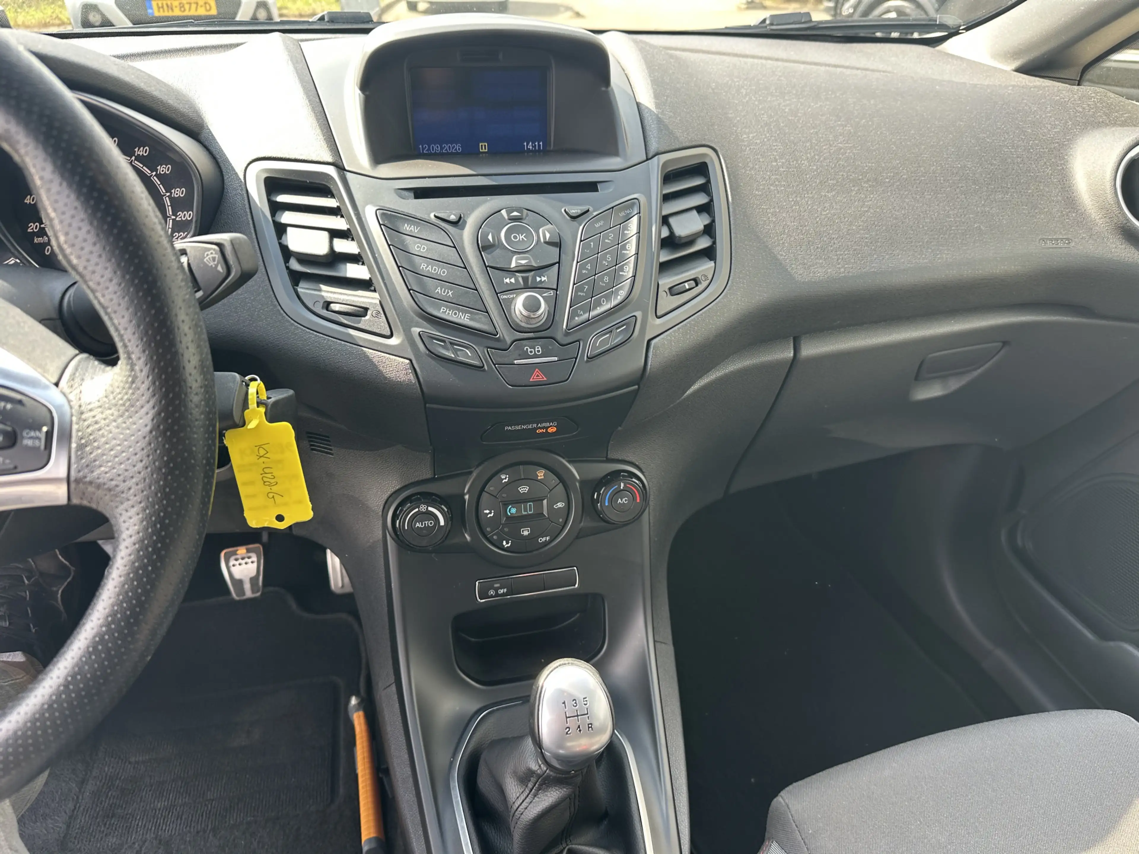 Ford Fiesta 1.0 EcoBoost ST Line — photo 6