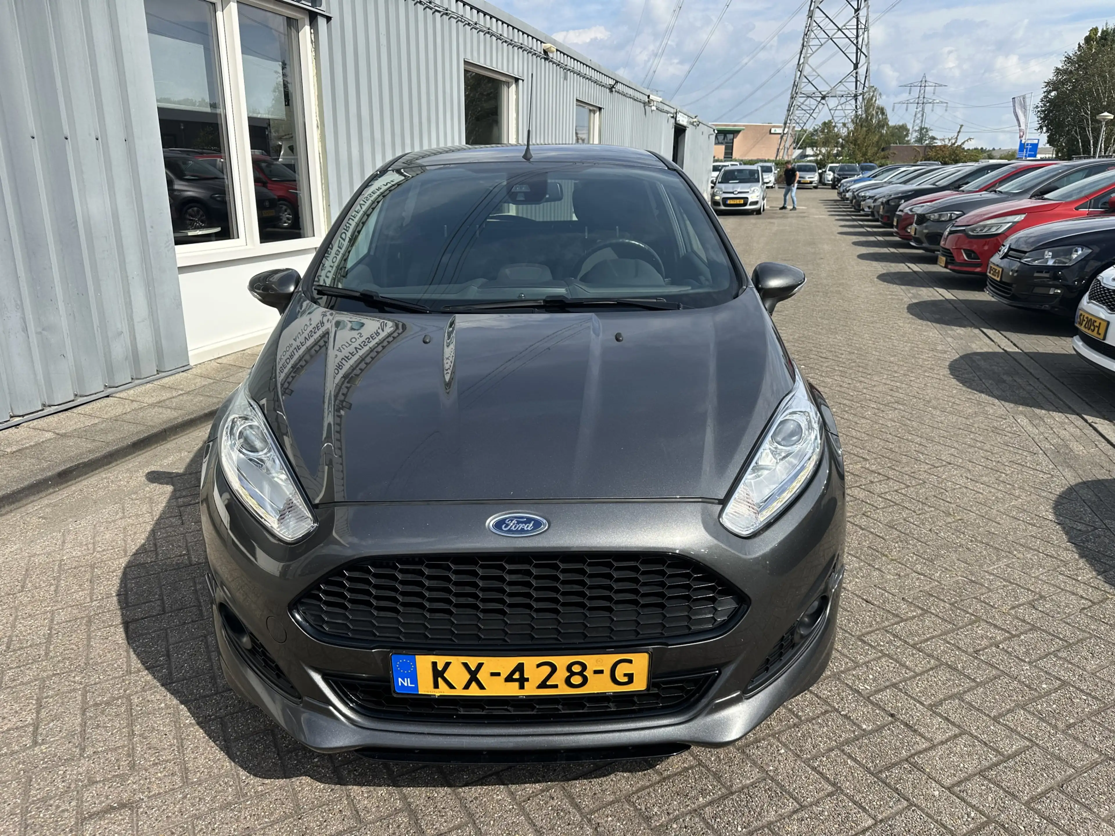 Ford Fiesta 1.0 EcoBoost ST Line — photo 2