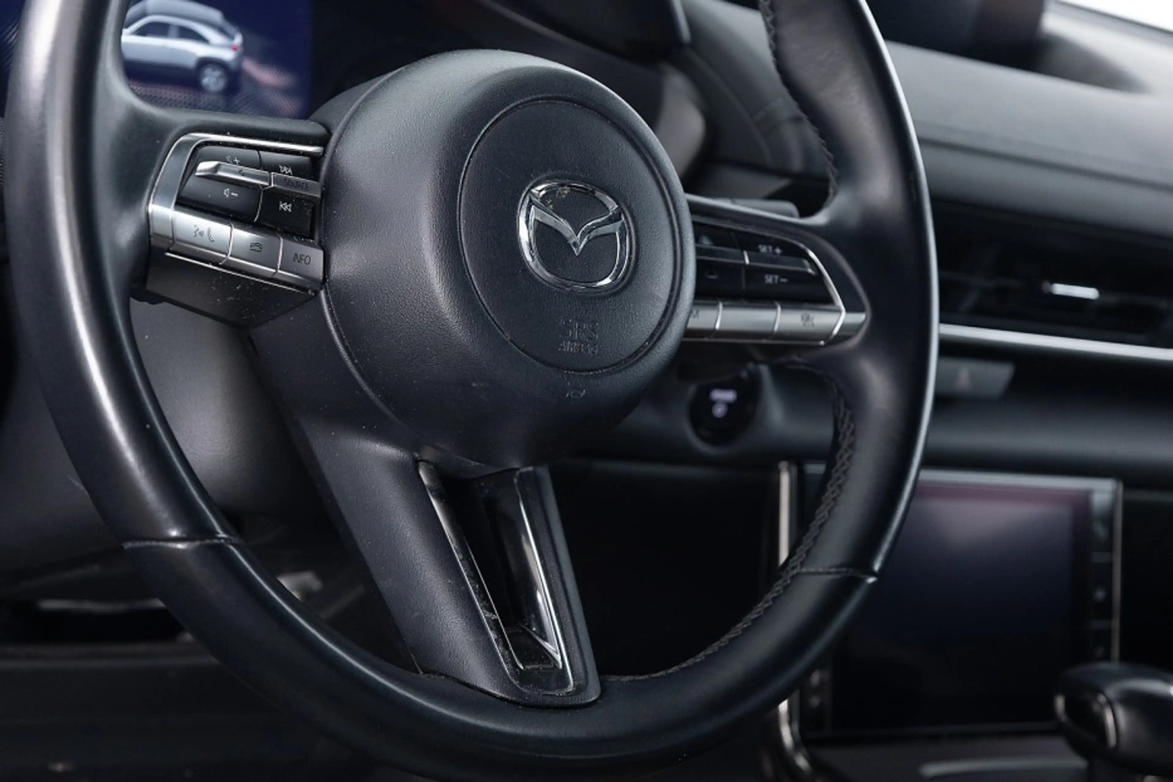 Mazda MX-30 e-SkyActiv EV 145 Prime-line 36 kWh — photo 8