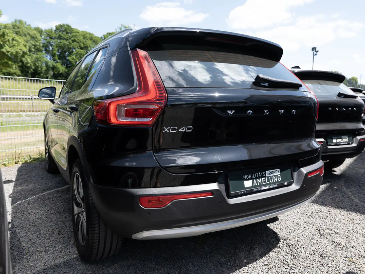 Volvo XC40 T4 Inscription Expression Recharge LED Czarny - 2