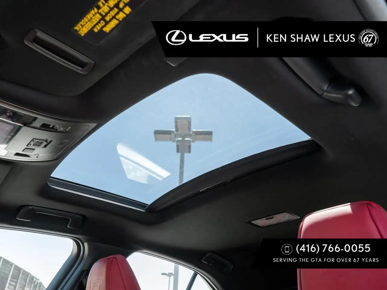 Lexus UX снимка Lexus UX